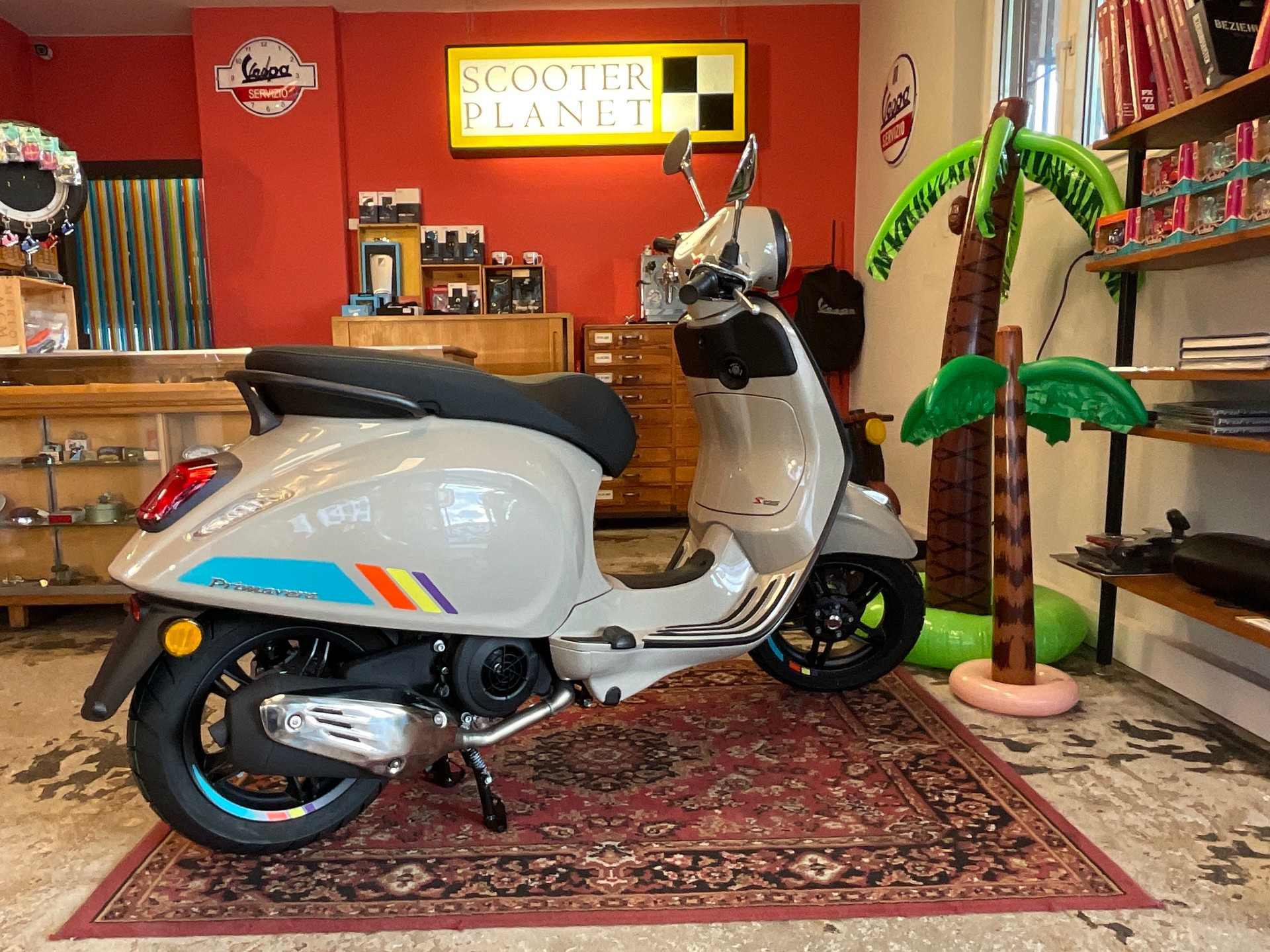 PIAGGIO Vespa 125 Primavera Sport ABS-showroom-element-3