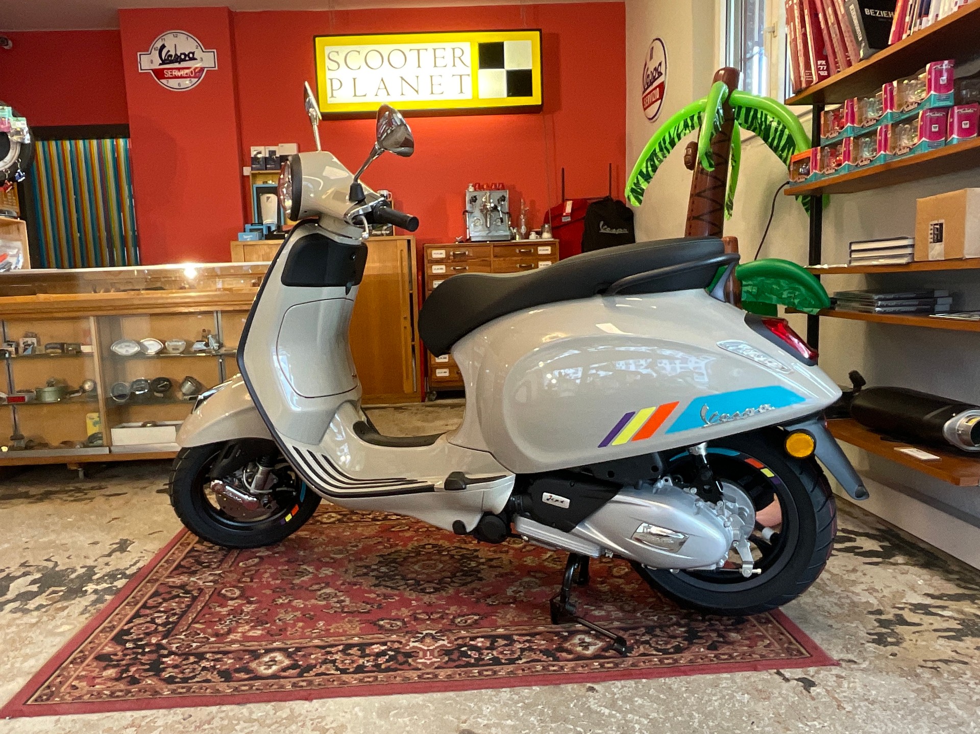 PIAGGIO Vespa 125 Primavera Sport ABS-showroom-element-2