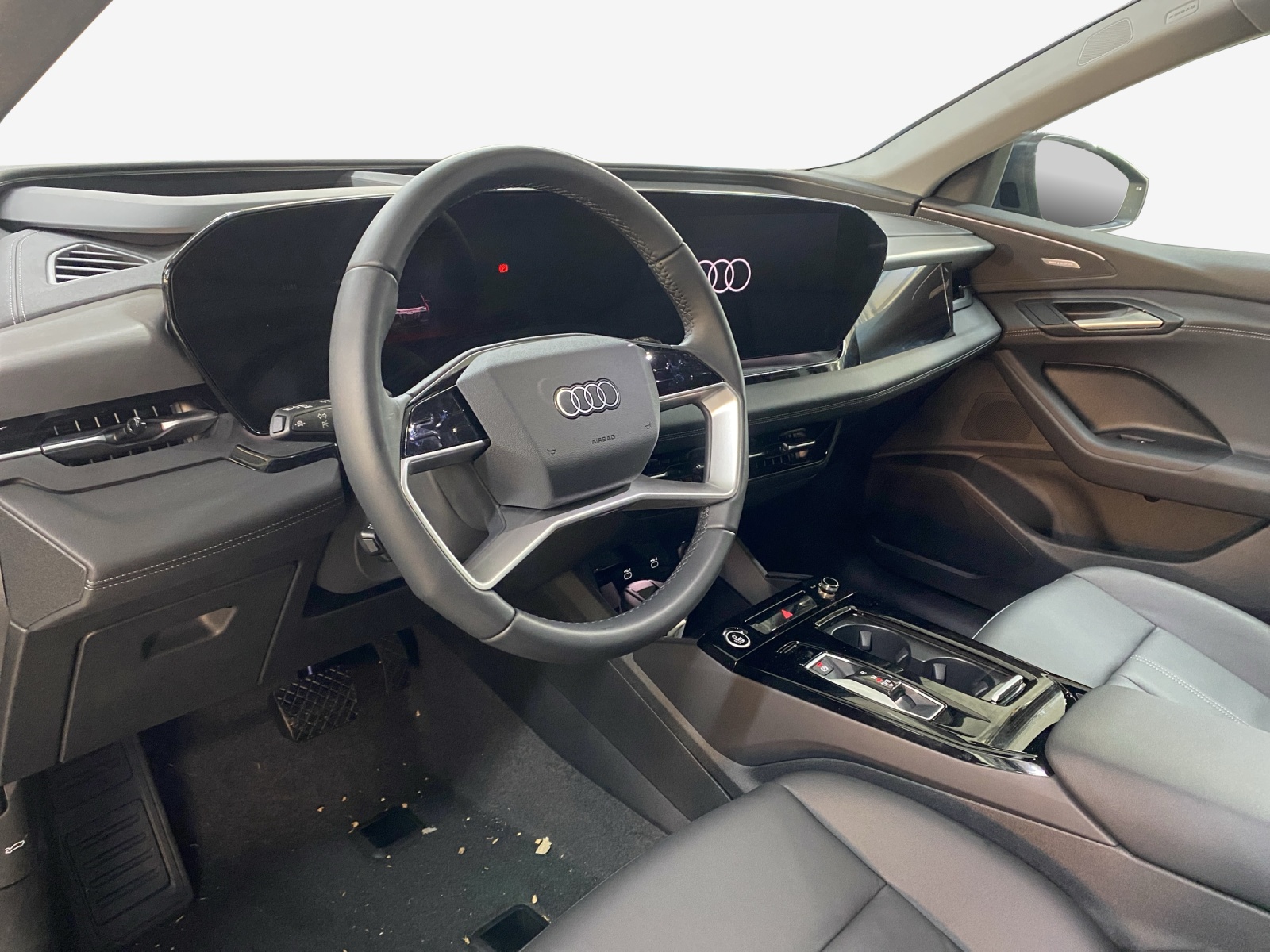 AUDI Q6 e-tron quattro-image-15