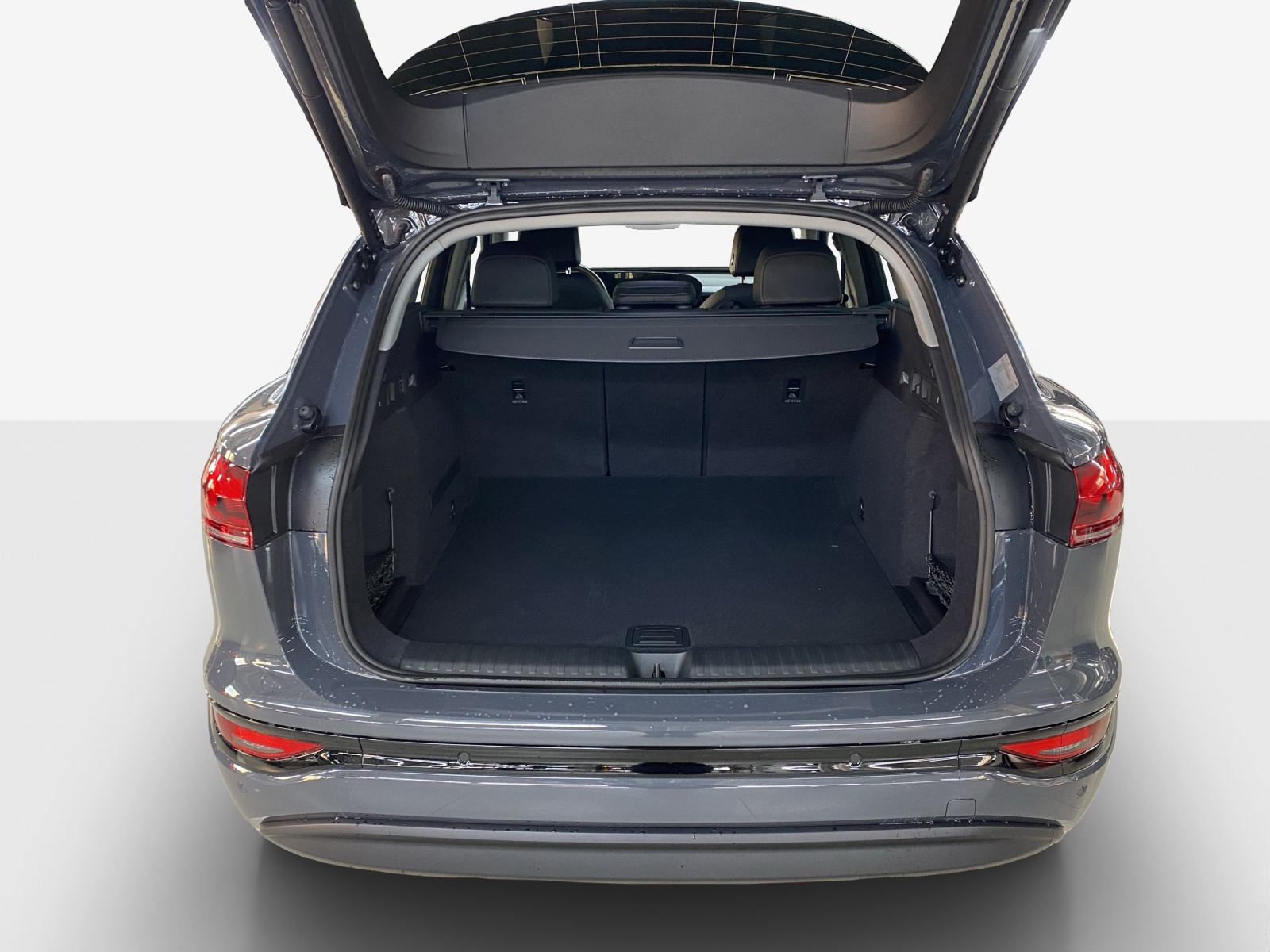 AUDI Q6 e-tron quattro-image-13