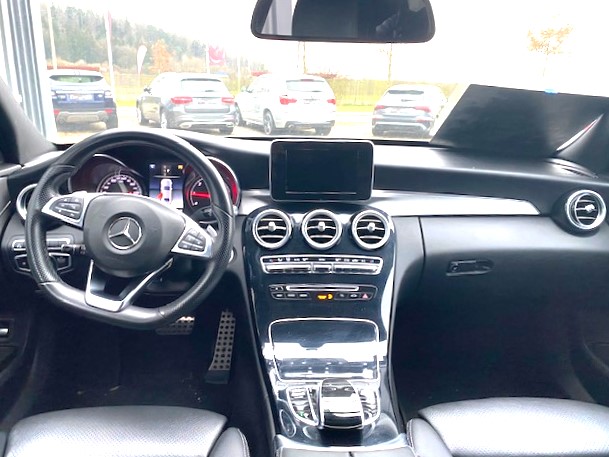 MERCEDES-BENZ C 220 d AMG Line-image-6