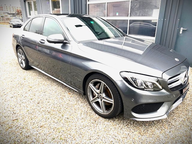 MERCEDES-BENZ C 220 d AMG Line-image-12