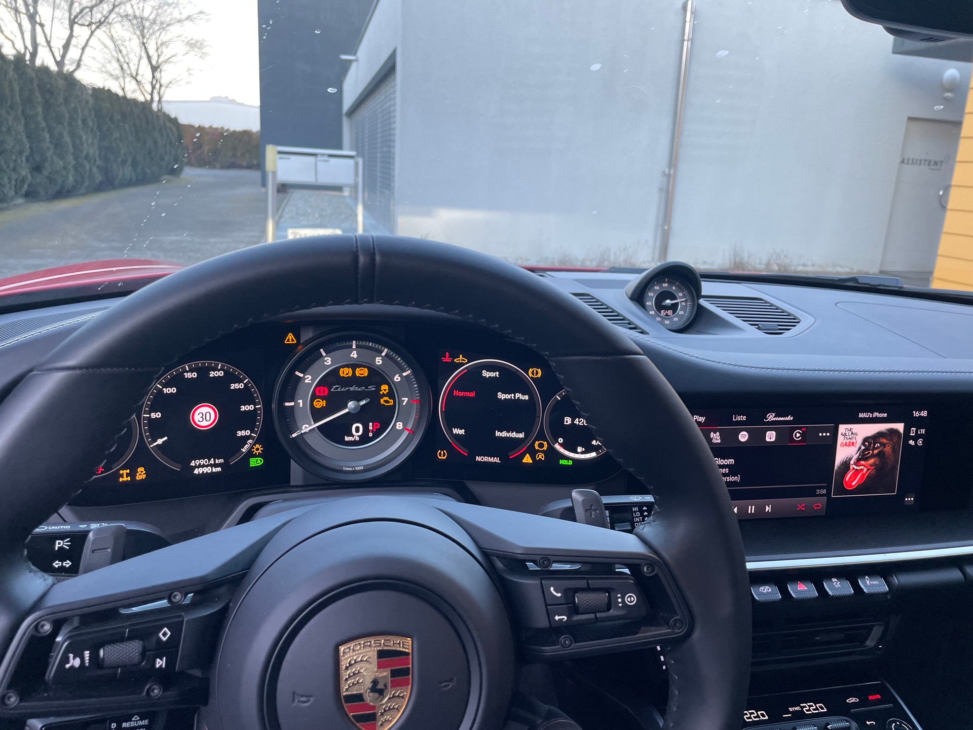 PORSCHE 911 Turbo S Cabriolet PDK-image-8
