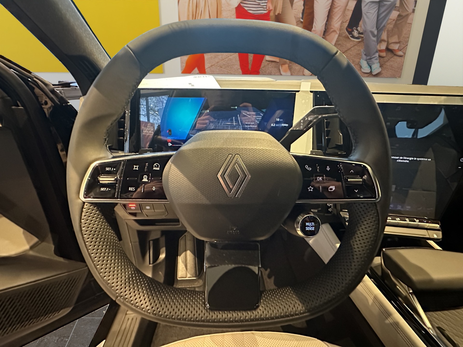 RENAULT Espace 1.2 E-Tech 200 Iconic 7-Sitze-image-13