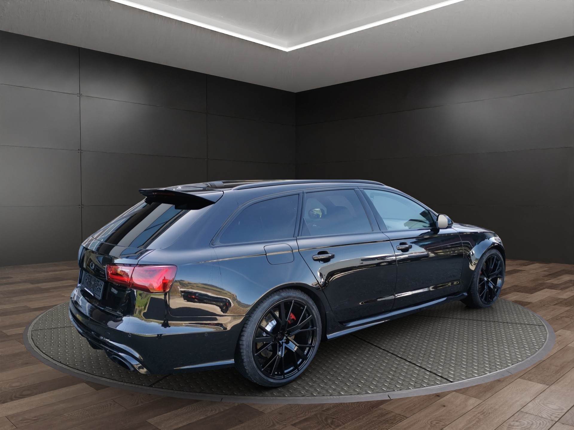 AUDI RS6 Avant 4.0 TFSI V8 performance quattro-image-4