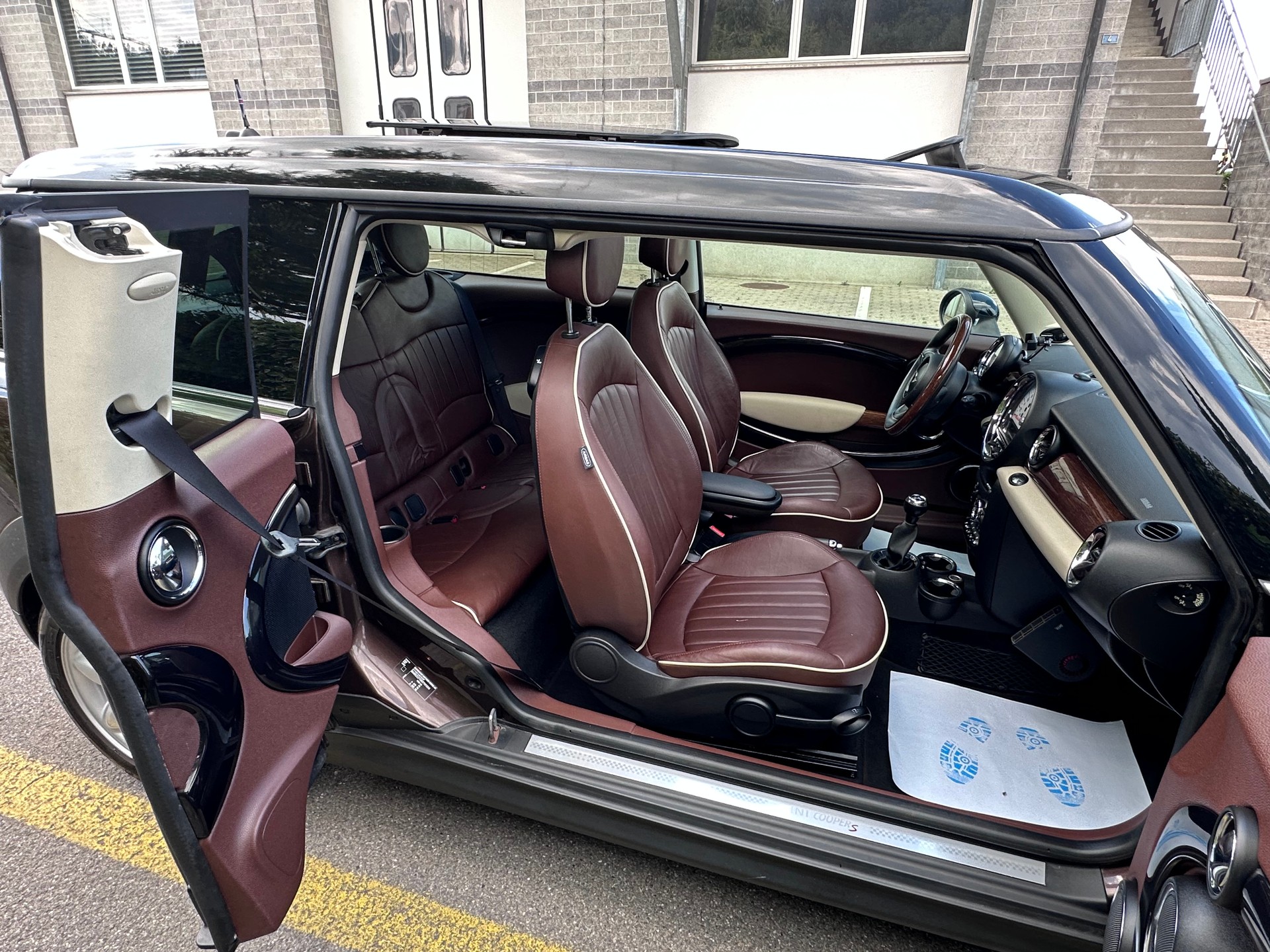 MINI Clubman Cooper S-image-11