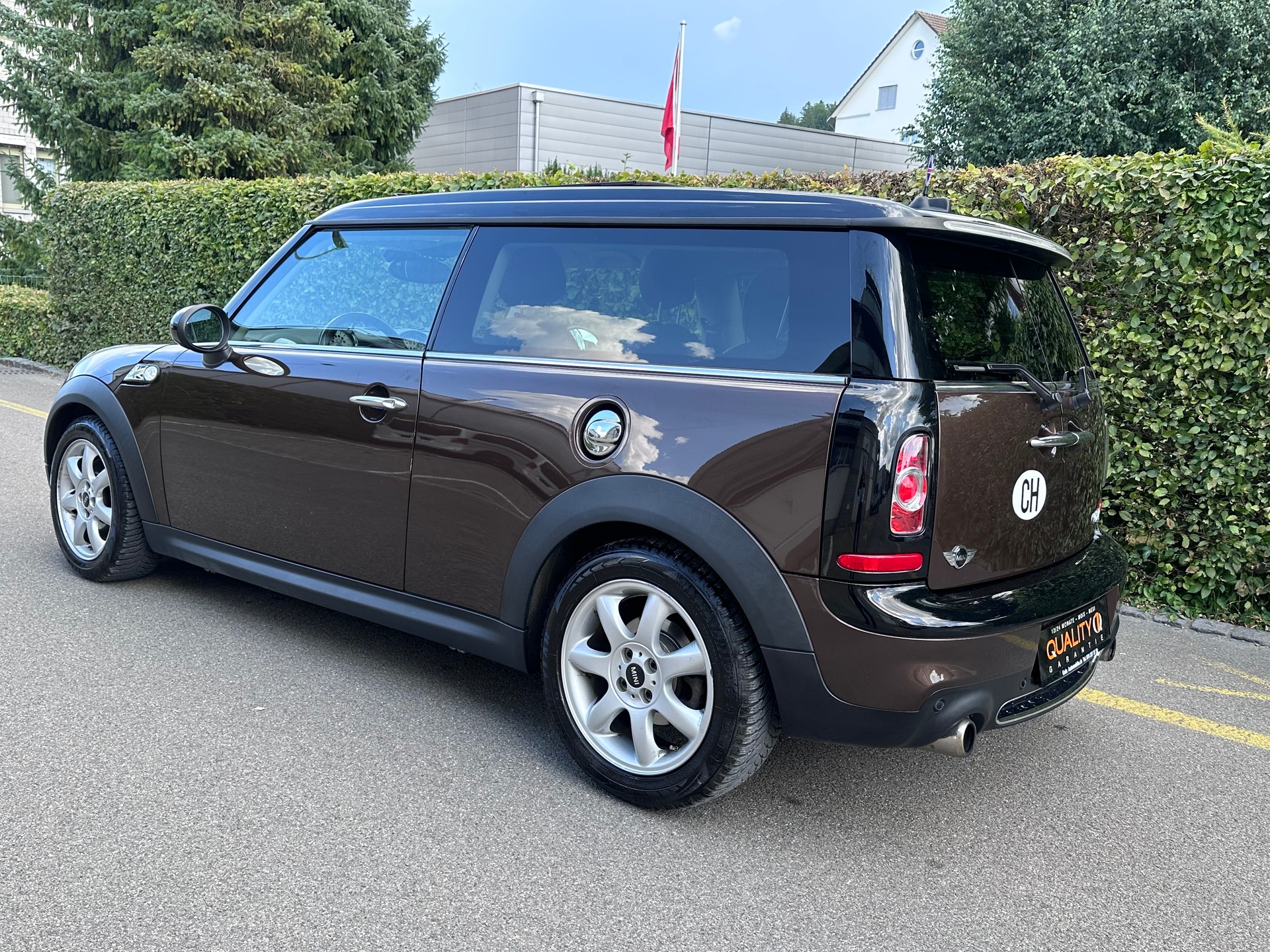 MINI Clubman Cooper S-image-2
