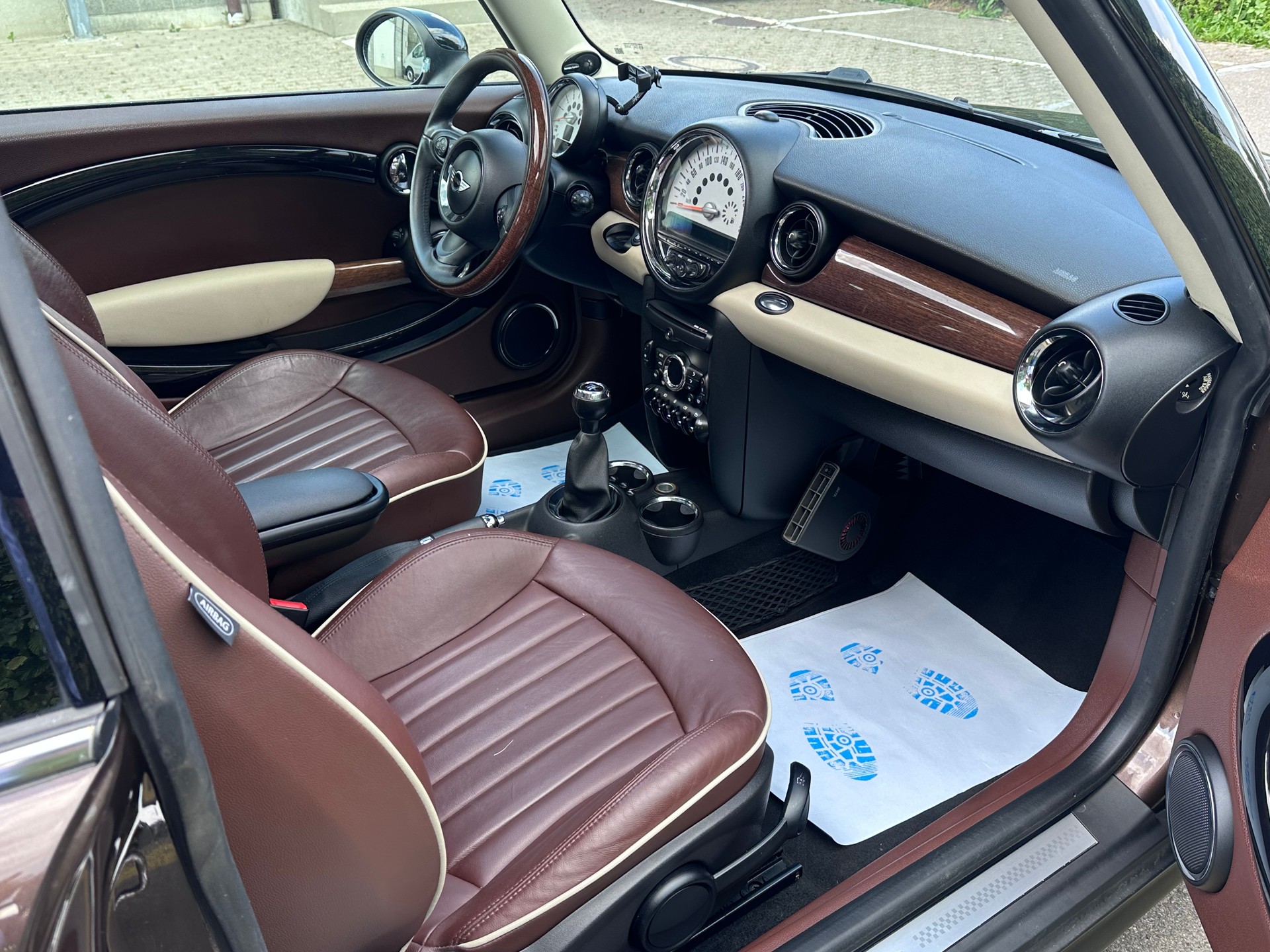 MINI Clubman Cooper S-image-10