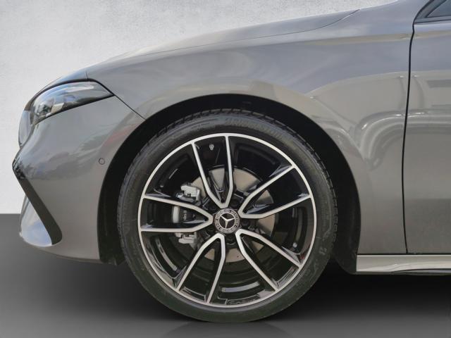 MERCEDES-BENZ A 200 AMG Line Night Star-image-6