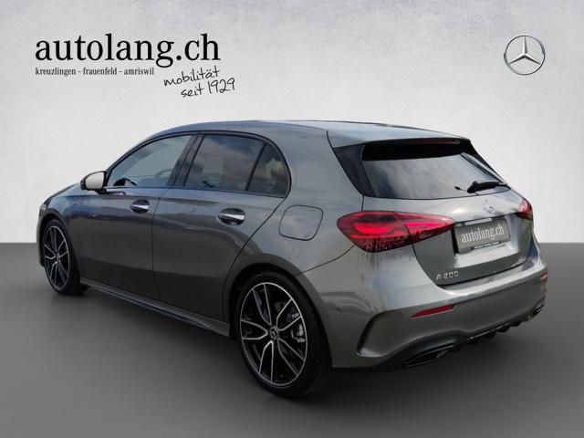 MERCEDES-BENZ A 200 AMG Line Night Star-showroom-element-2