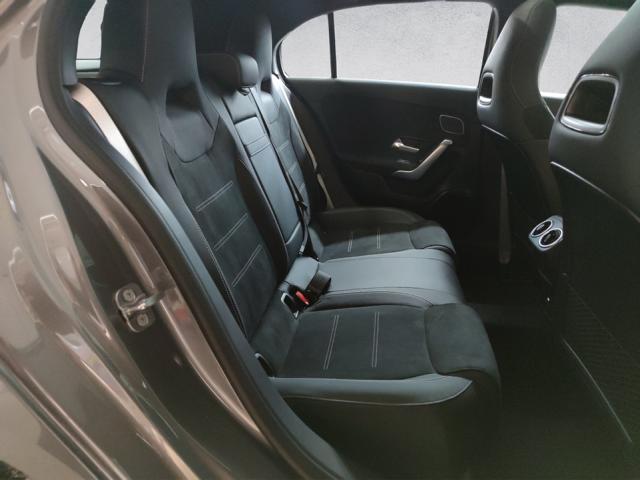MERCEDES-BENZ A 200 AMG Line Night Star-image-12