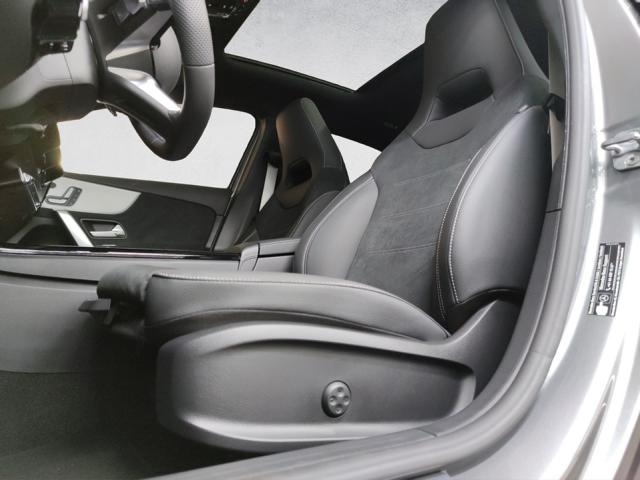 MERCEDES-BENZ A 200 AMG Line Night Star-image-9