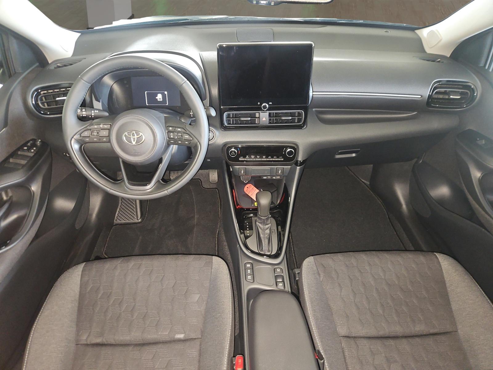 TOYOTA Yaris 1.5 VVT-i HSD Trend-image-7