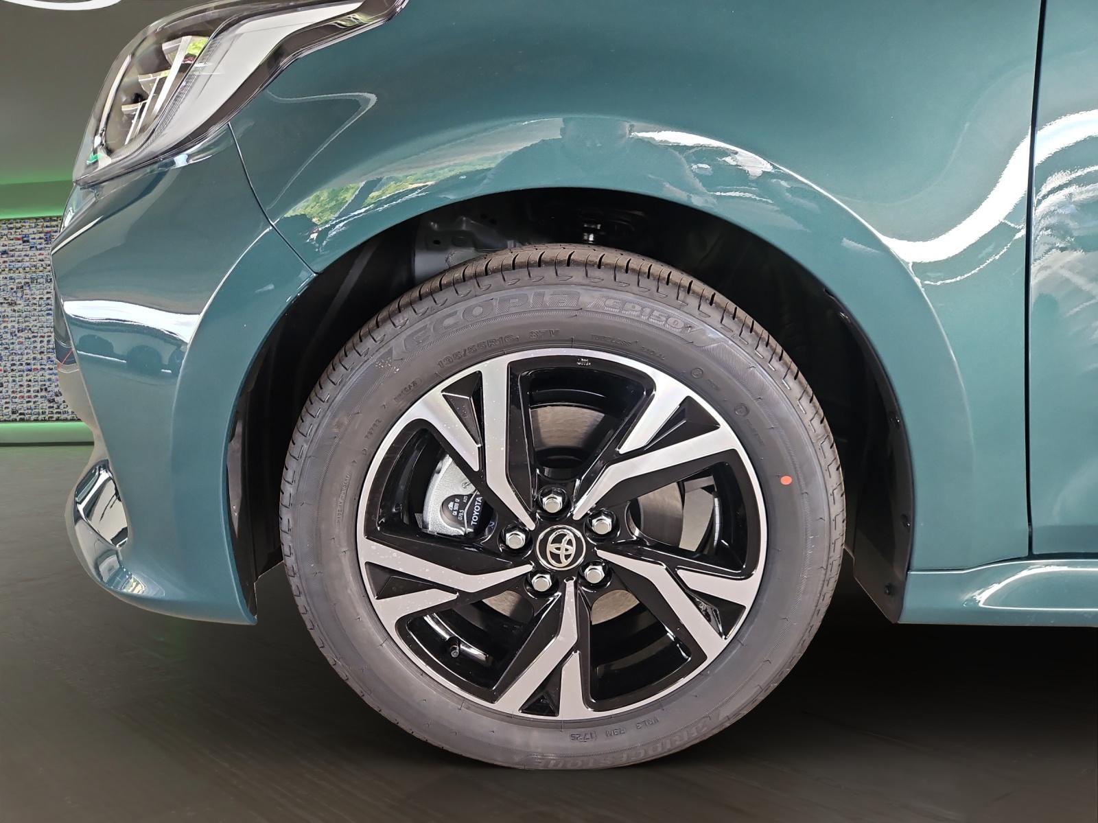 TOYOTA Yaris 1.5 VVT-i HSD Trend-image-5