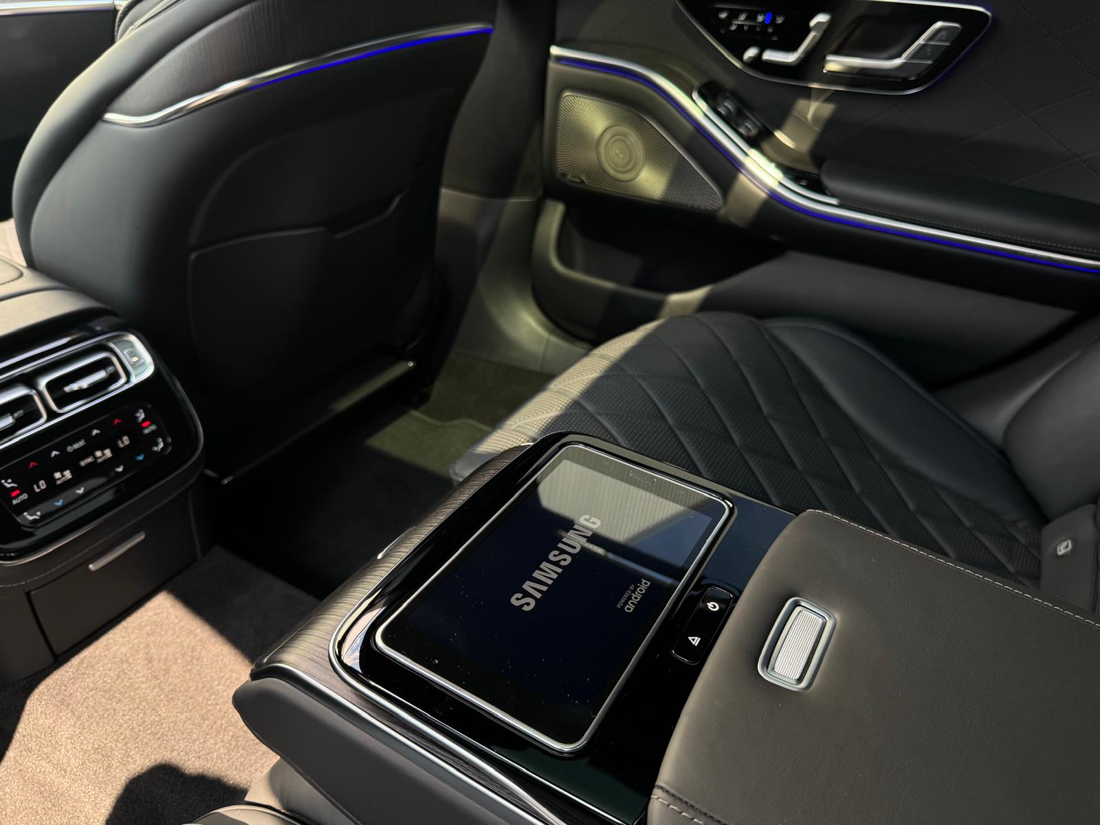 MERCEDES-BENZ S 580 e L AMG Limited All Black Performance (S63 AMG Optik) 9G-Tronic-image-20