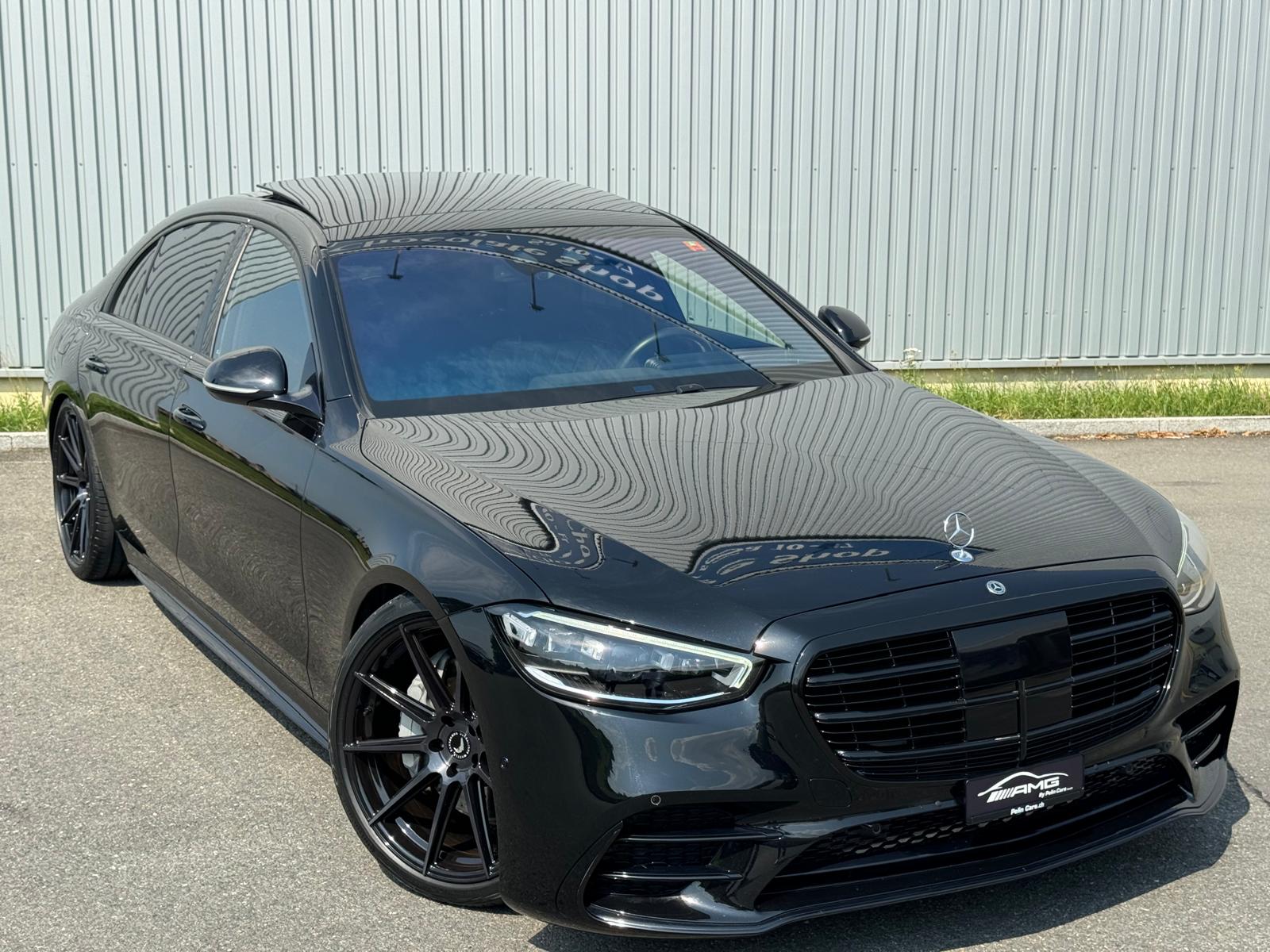 MERCEDES-BENZ S 580 e L AMG Limited All Black Performance (S63 AMG Optik) 9G-Tronic-image-4