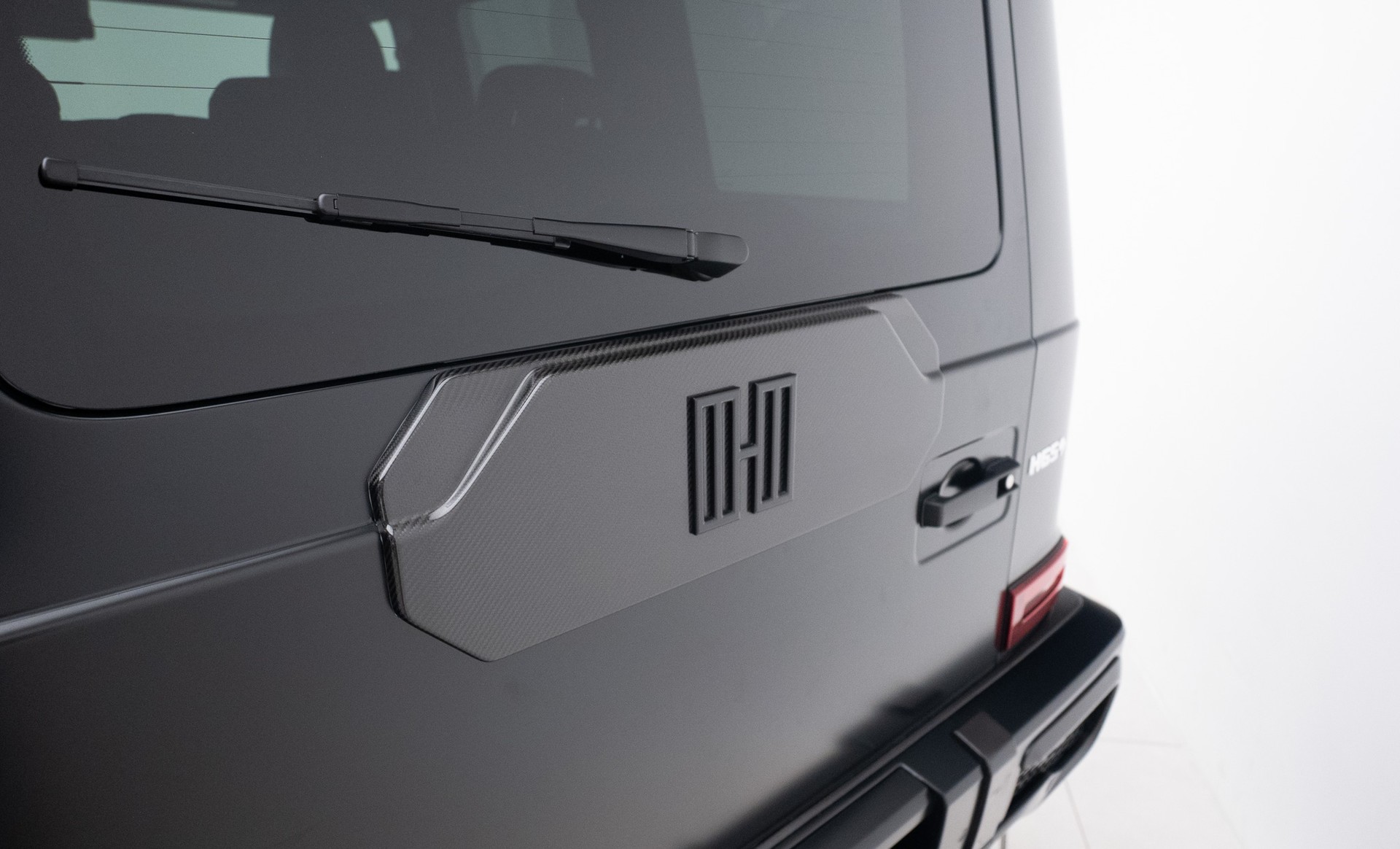 MERCEDES-BENZ HOF H65⚡Rebel-image-13