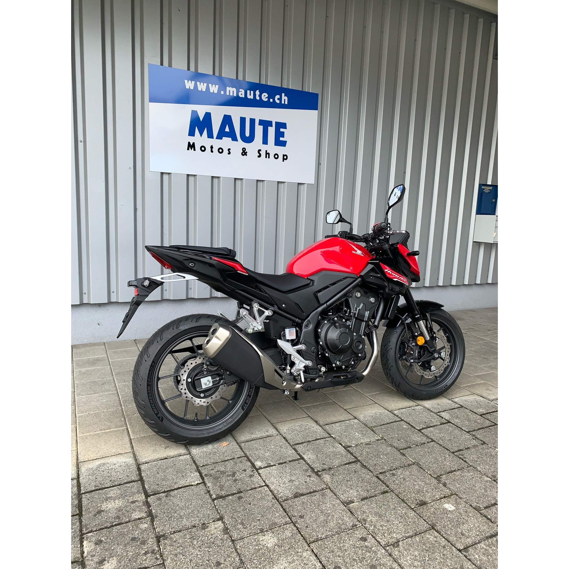 HONDA CB 500 Hornet-showroom-element-3