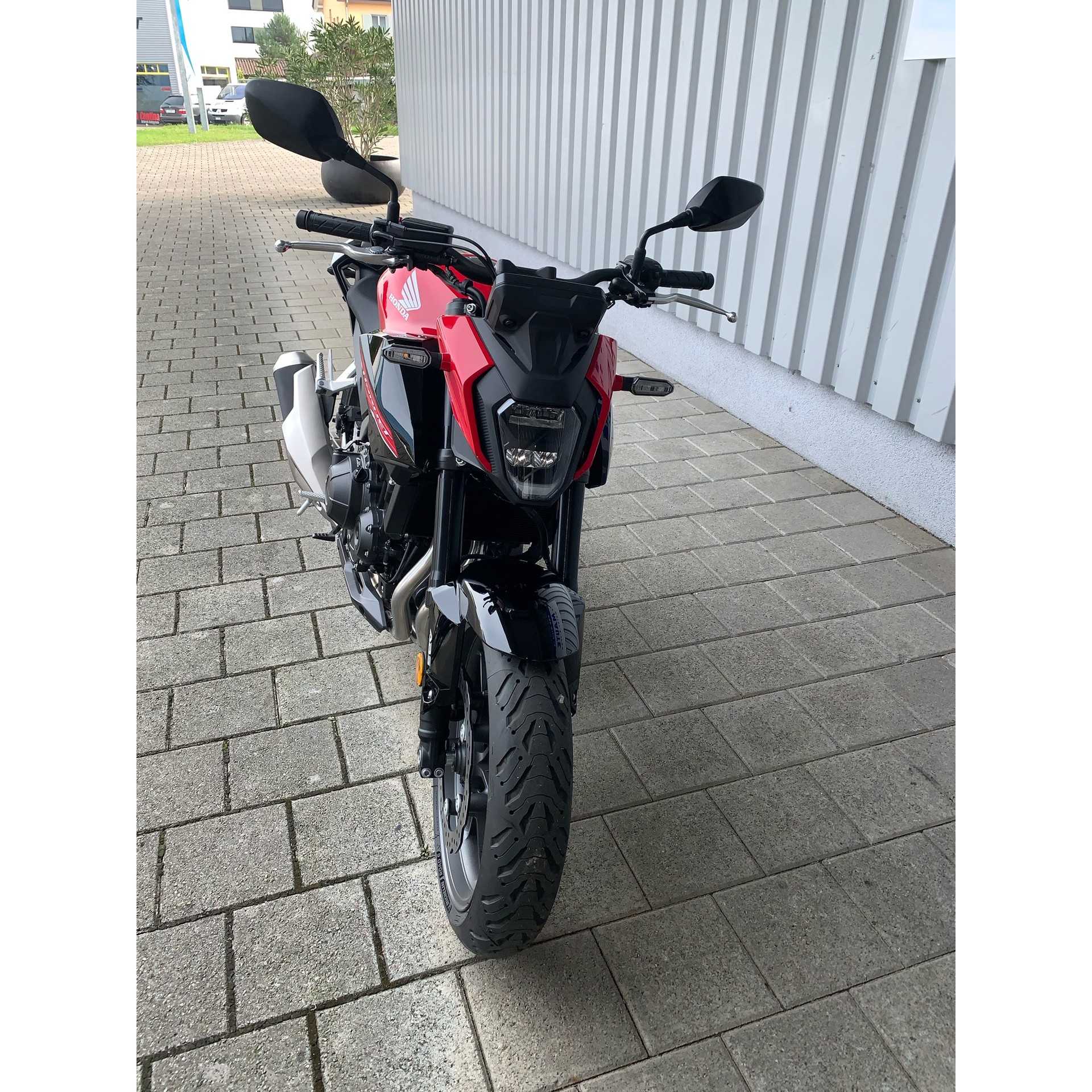 HONDA CB 500 Hornet-showroom-element-2