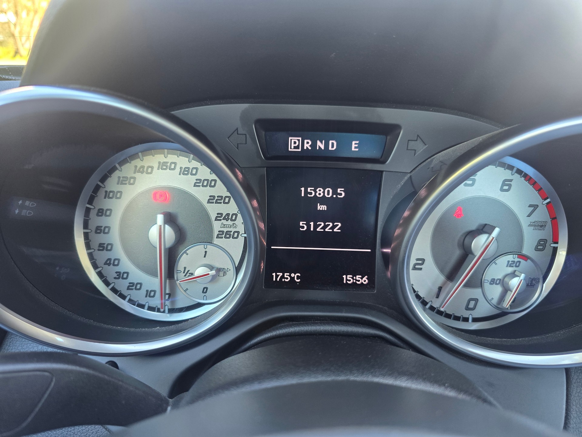 MERCEDES-BENZ SLK 300 9G-Tronic-image-23