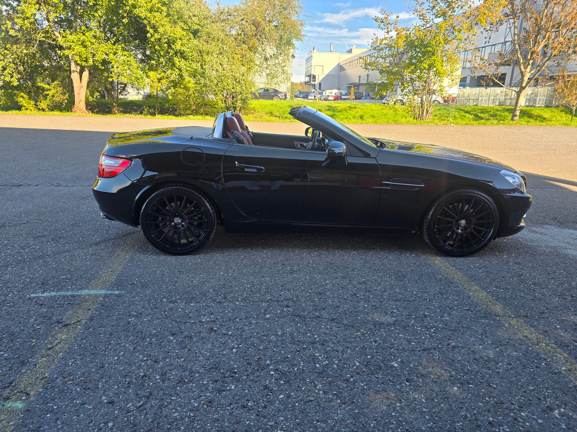 MERCEDES-BENZ SLK 300 9G-Tronic-image-11