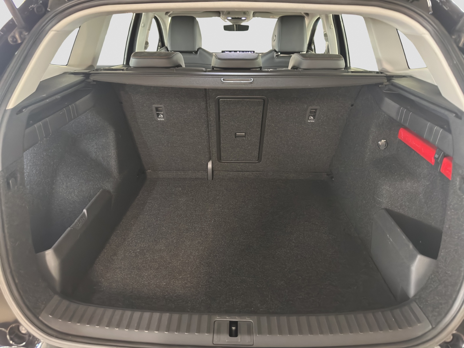SKODA Enyaq iV 80-image-9