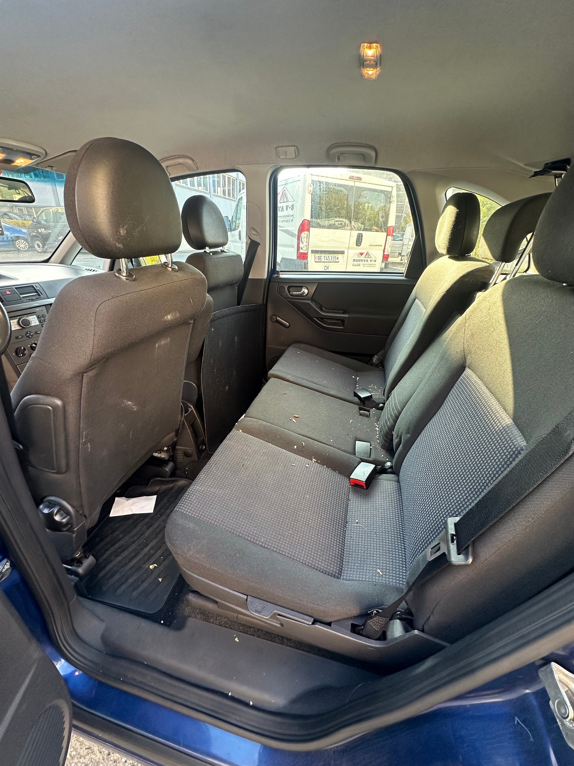 OPEL Meriva 1.8i 16V Edition Easytronic-image-5