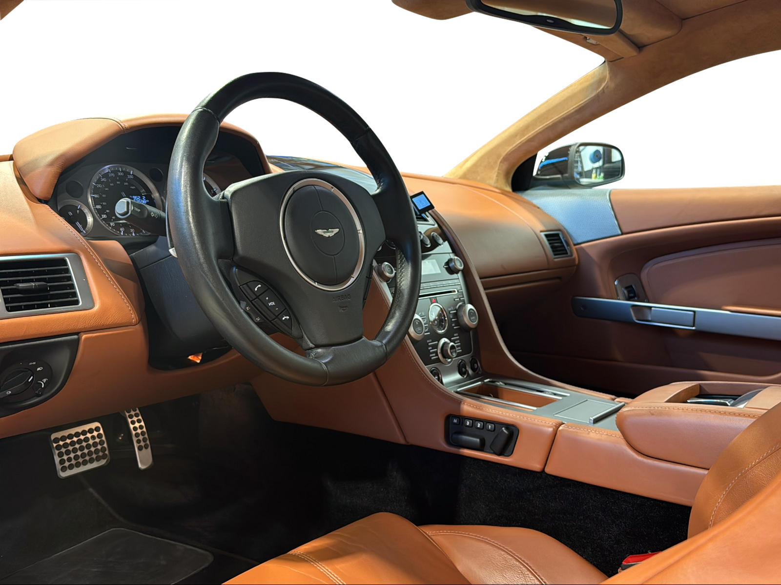 ASTON MARTIN DB9 Touchtronic 2-image-1