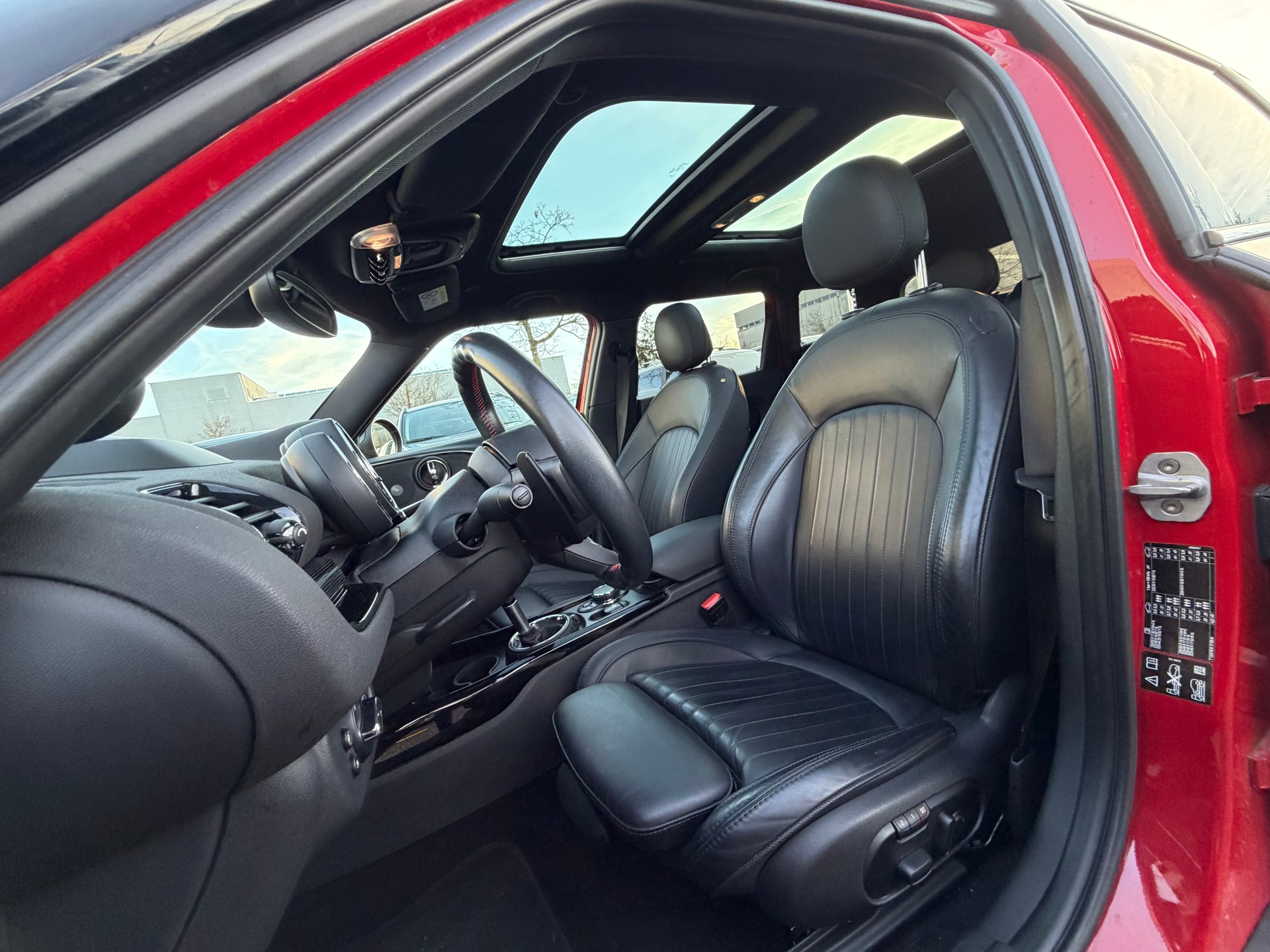 MINI Clubman Cooper S ALL4 Steptronic-image-8