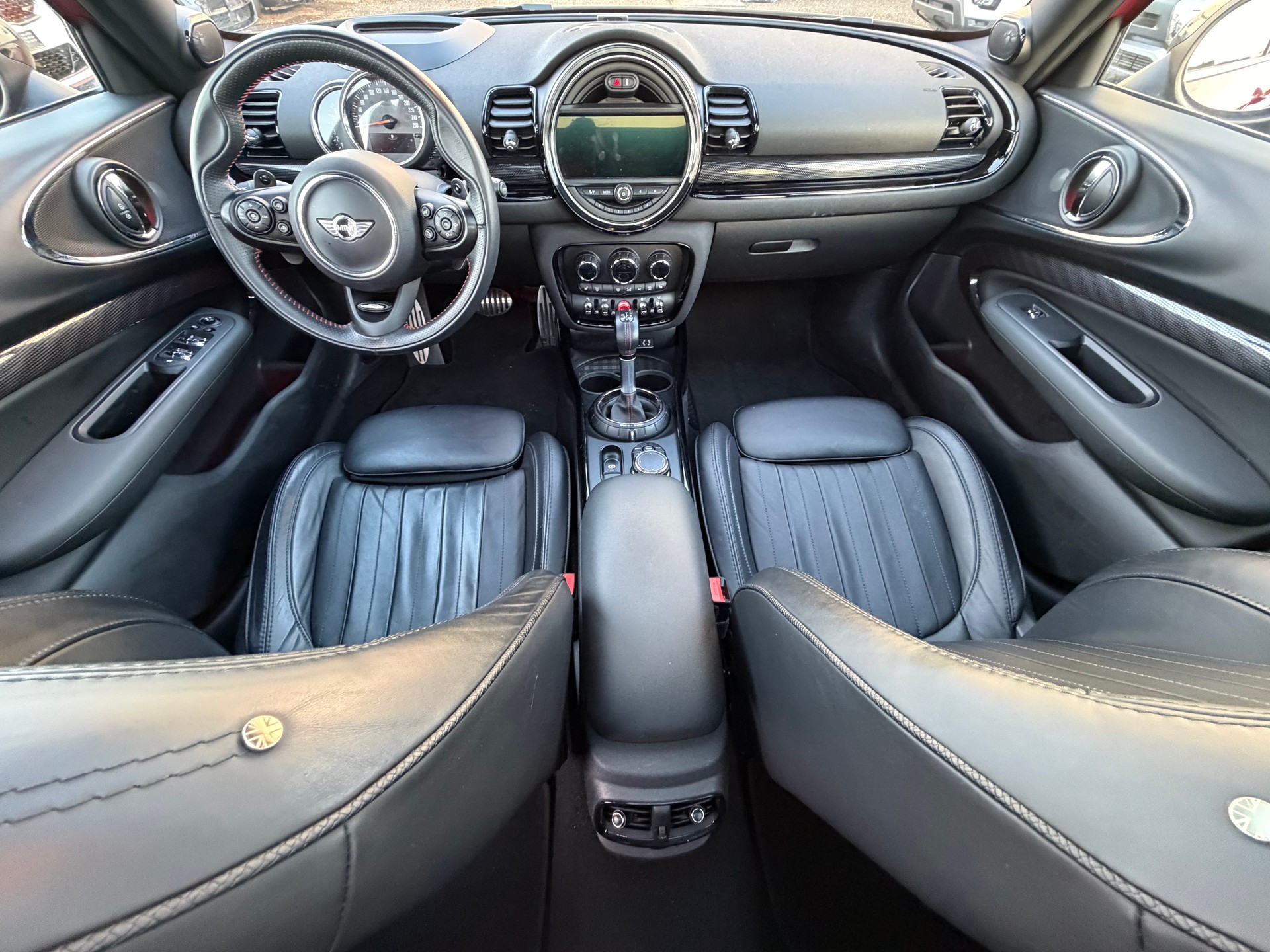 MINI Clubman Cooper S ALL4 Steptronic-image-11