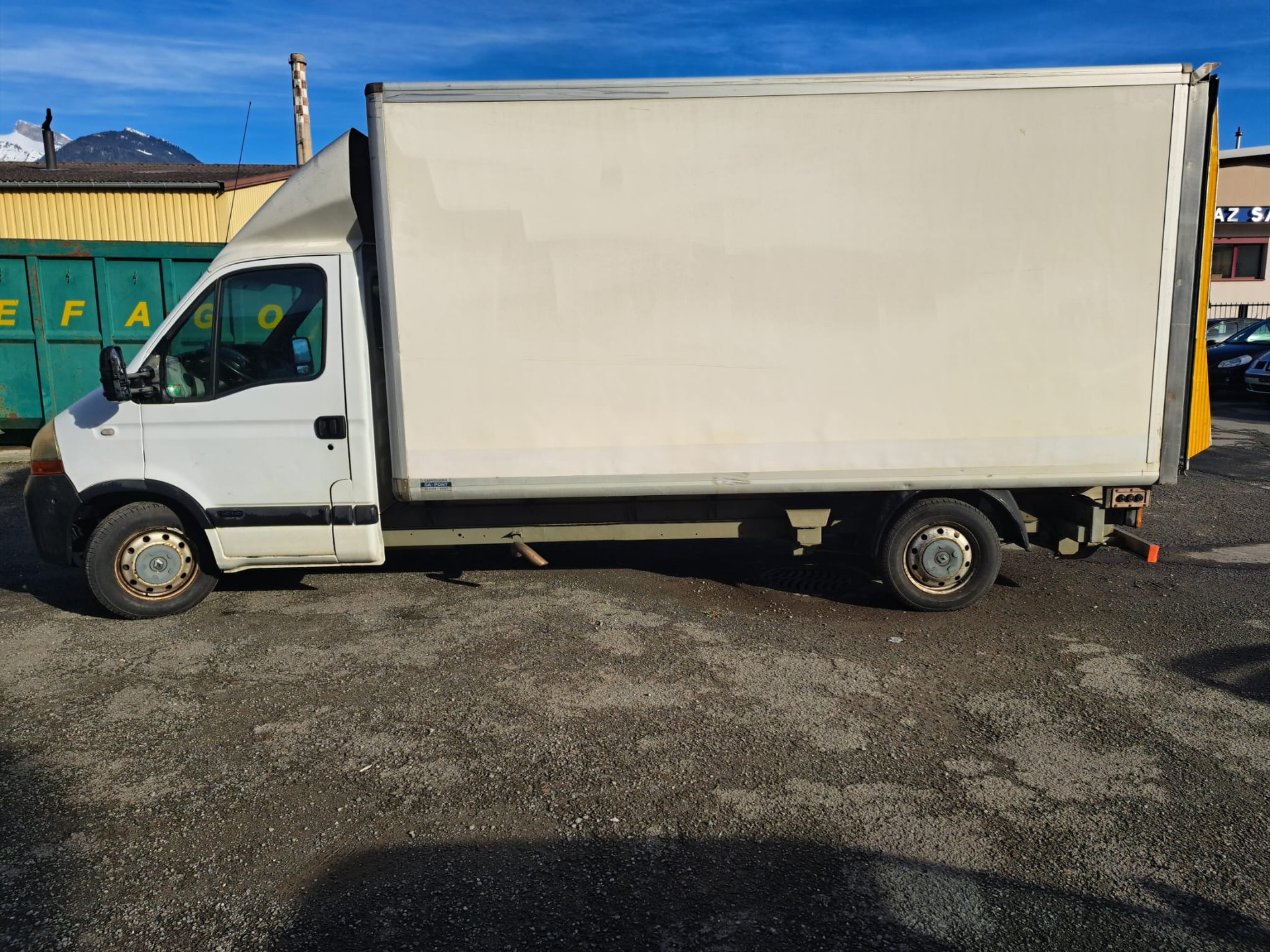 RENAULT Master T35 dCi140-image-1