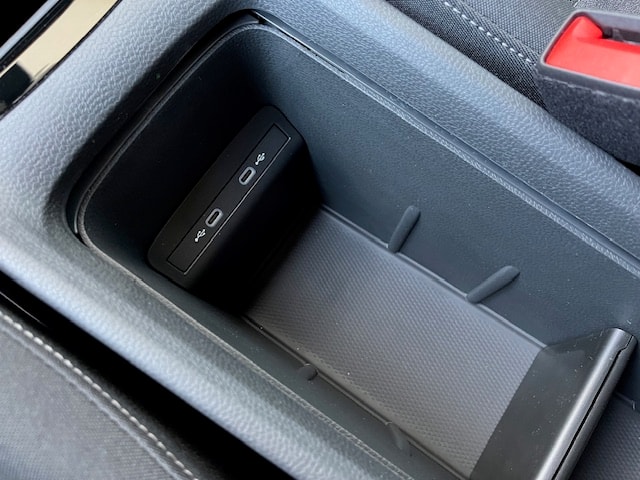 VW ID.3 Pro 59 kWh Pro United-image-16