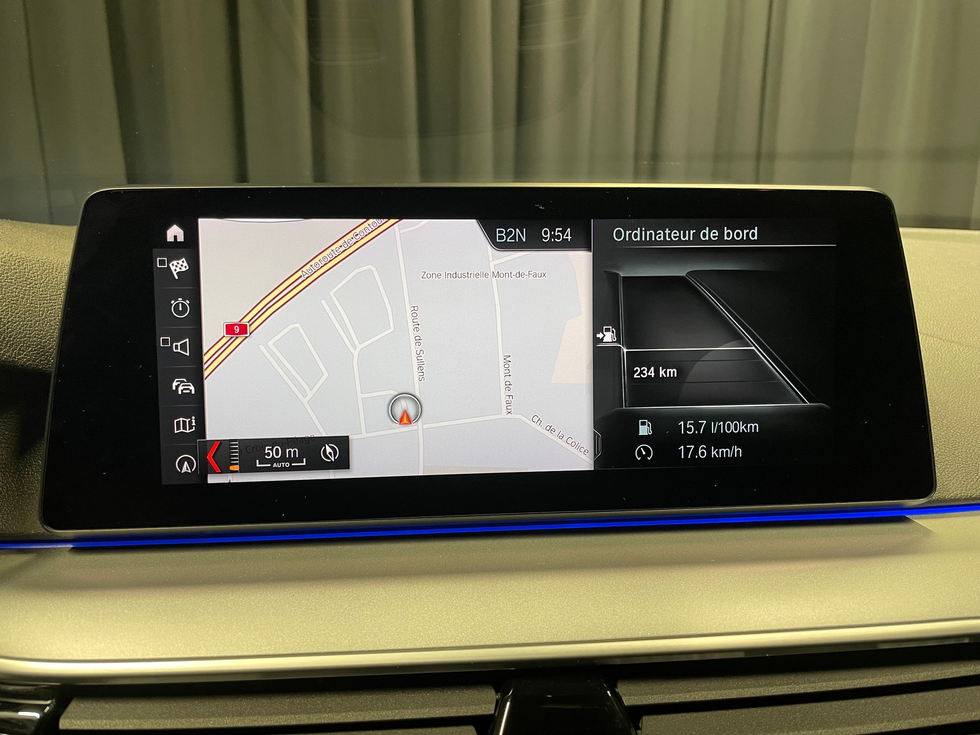 BMW 530i xDrive Sport Line Steptronic (58)-image-13