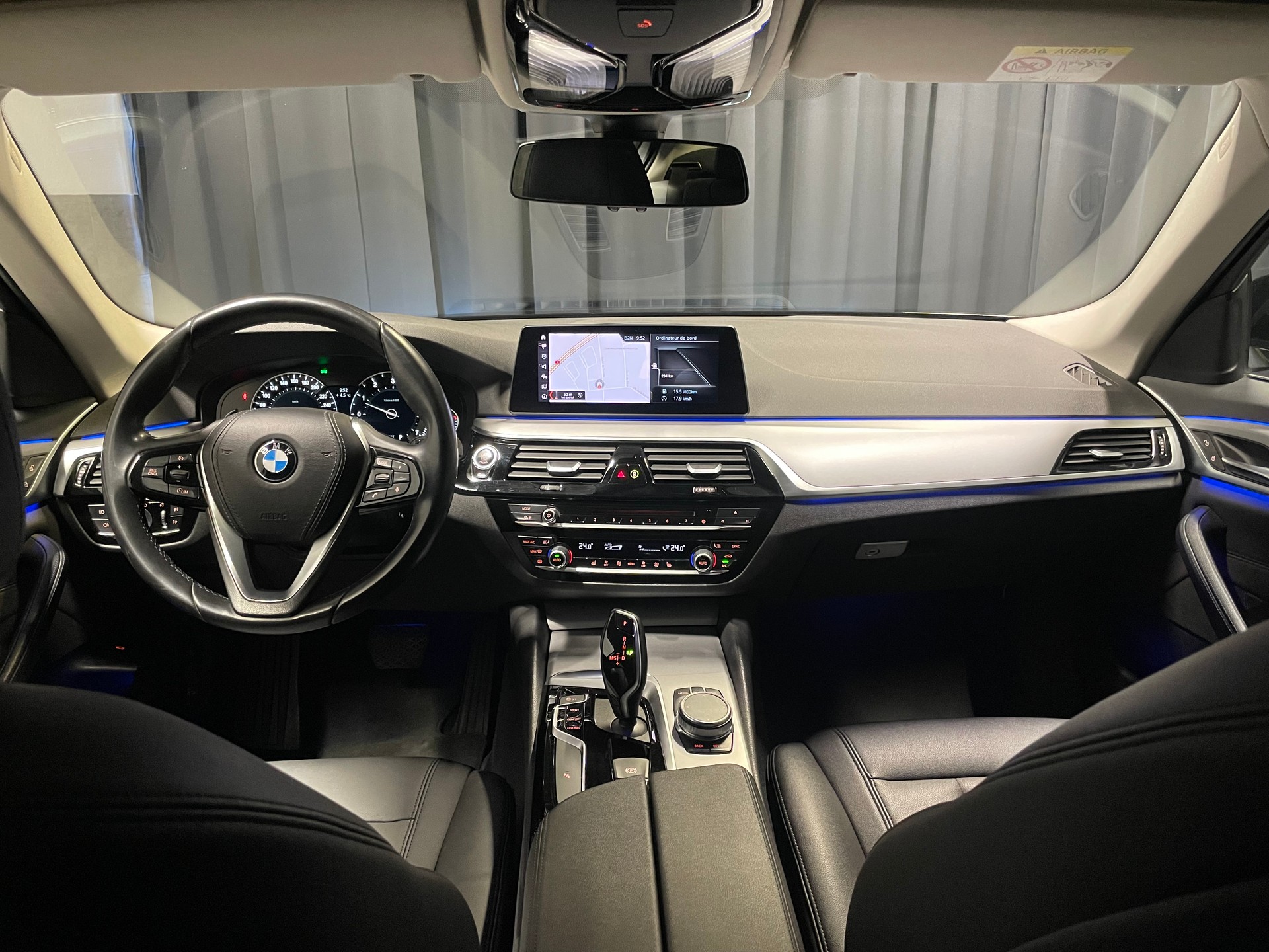 BMW 530i xDrive Sport Line Steptronic (58)-image-8