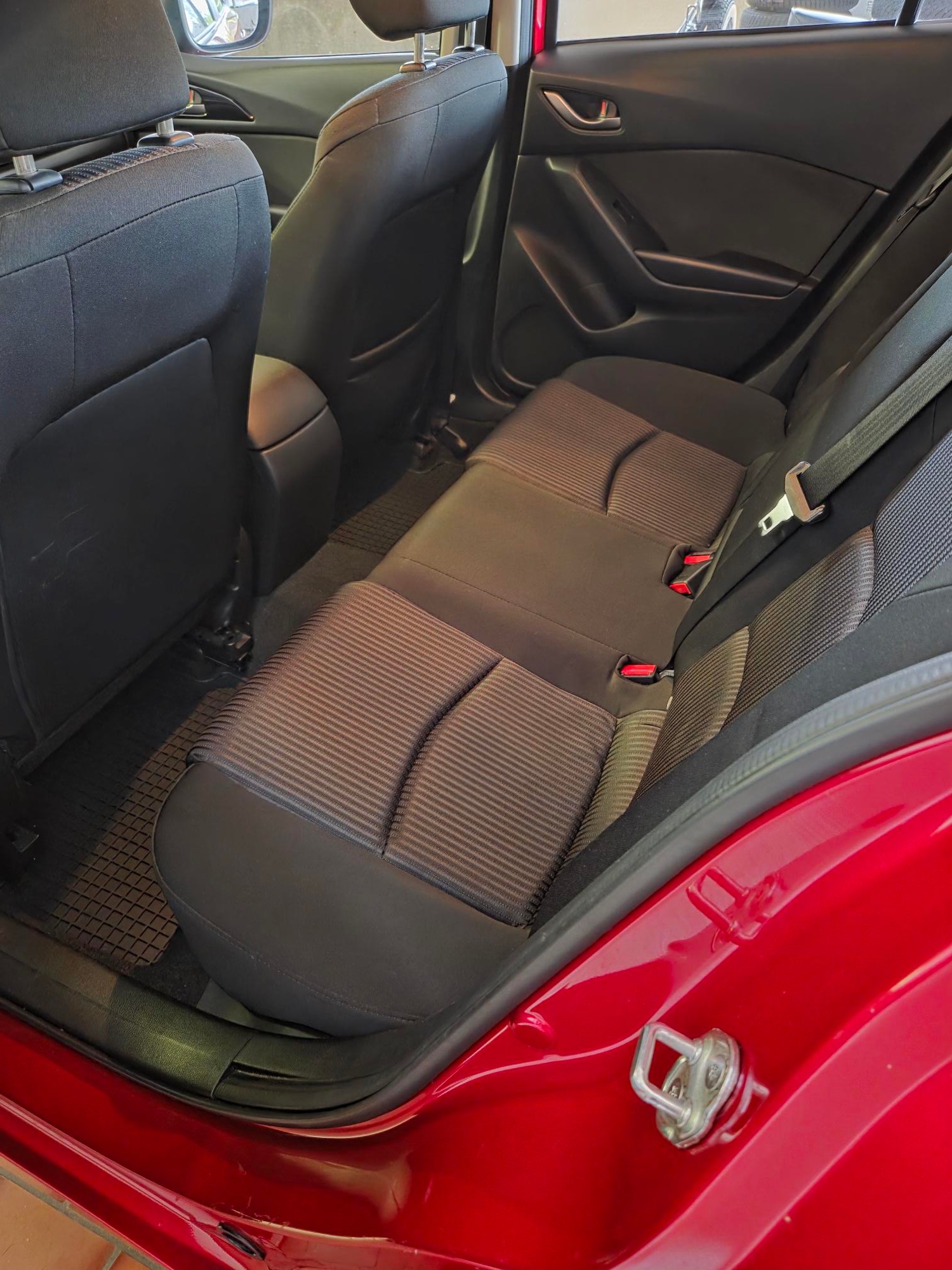 MAZDA 3 2.2 16V CD Ambition-image-11