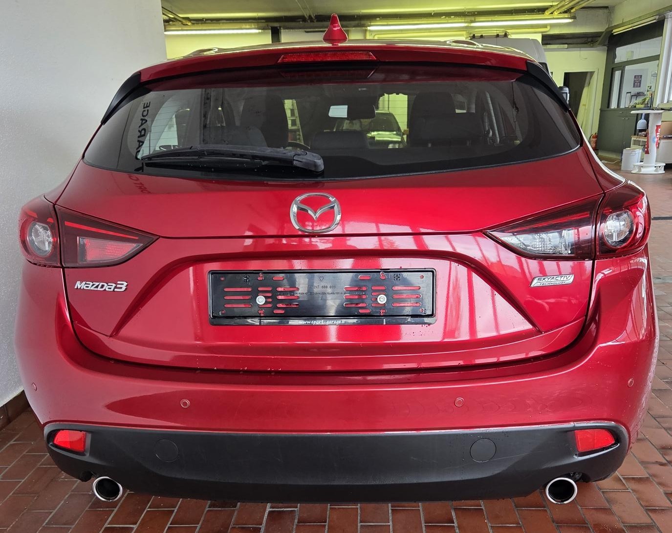 MAZDA 3 2.2 16V CD Ambition-image-1