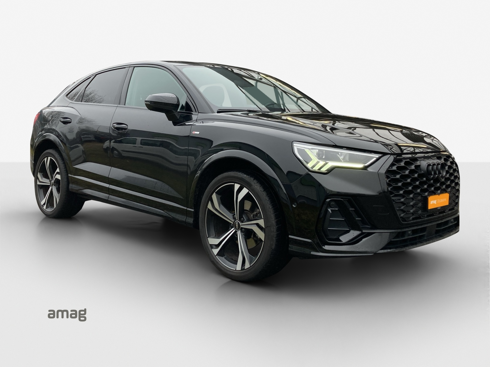 AUDI Q3 Sportback 35 TFSI S line Attraction S-tronic-image-5