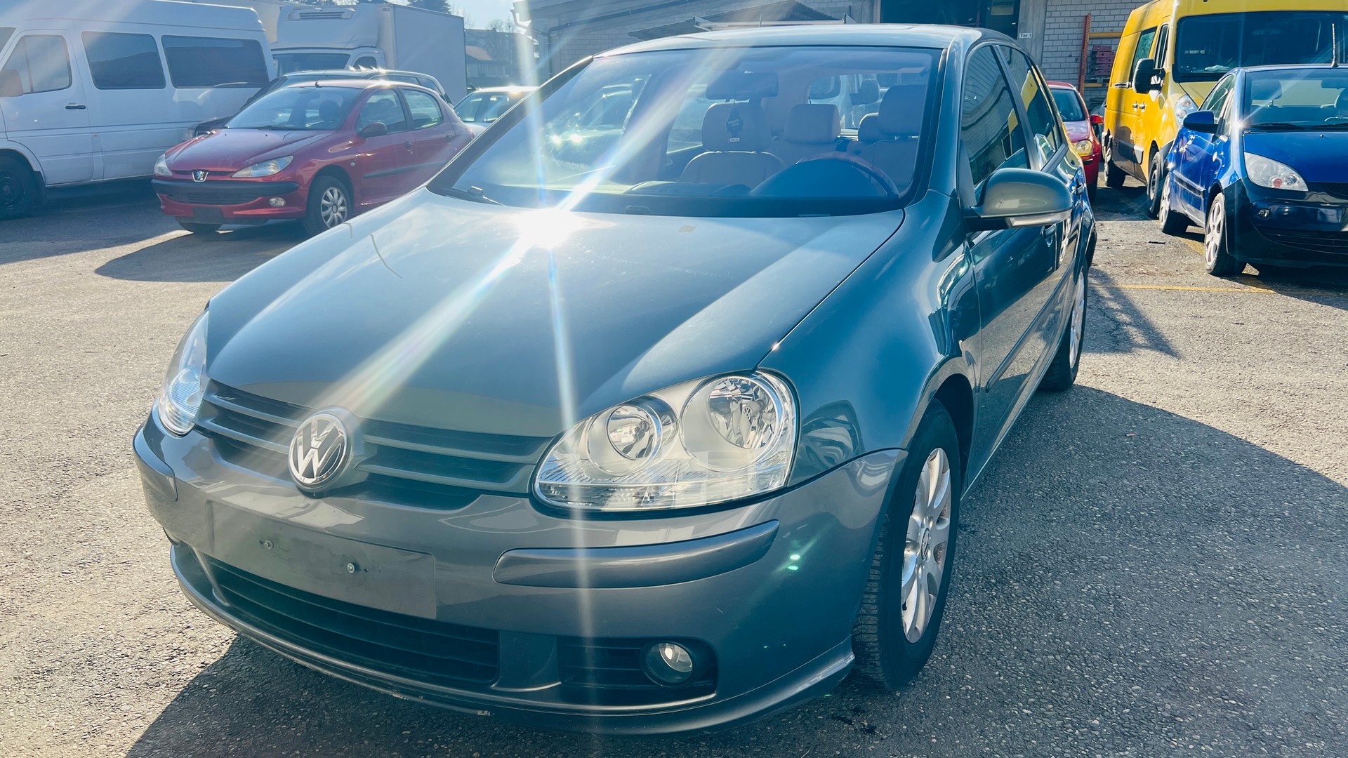 VW GOLF-image-1