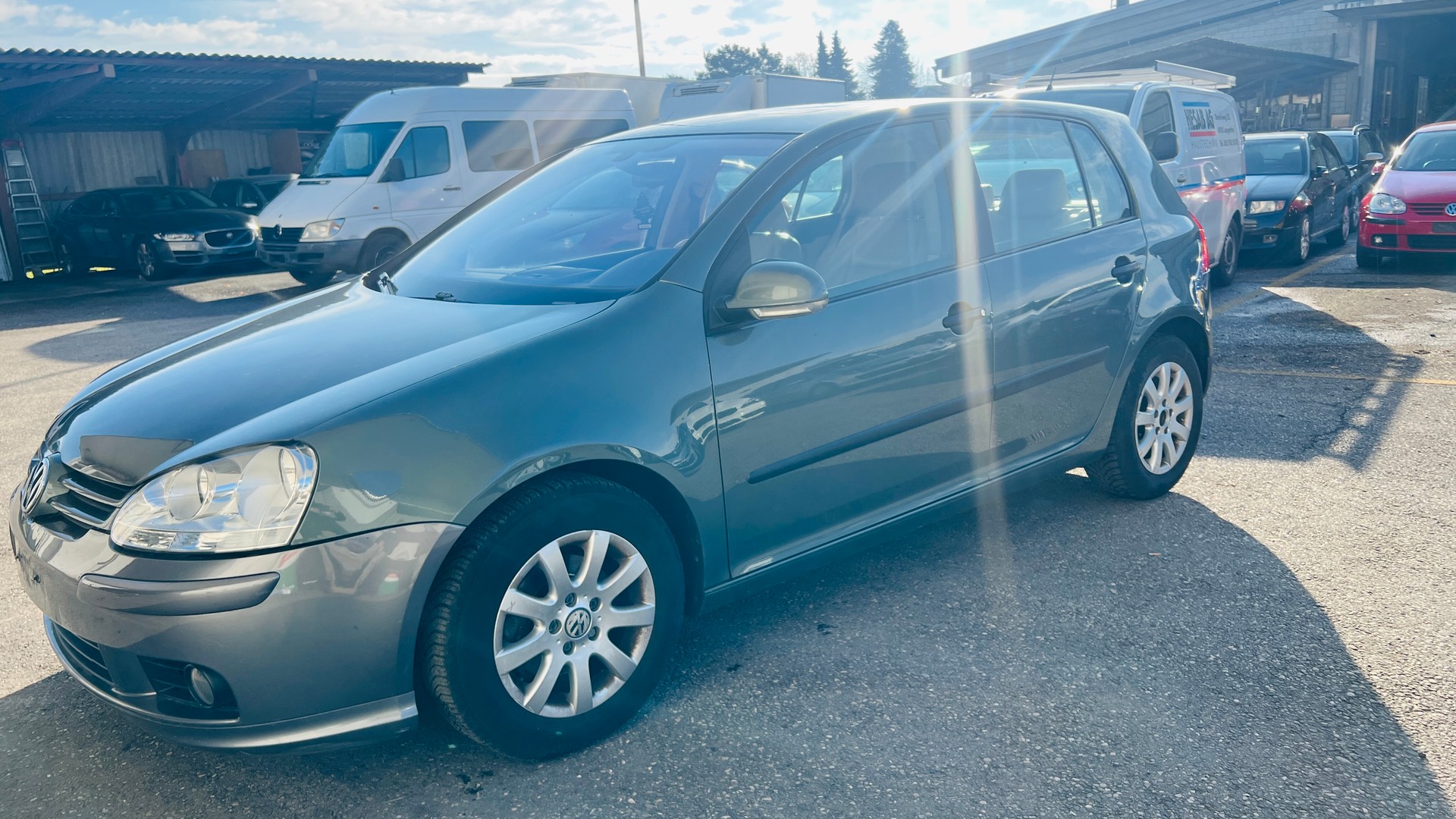 VW GOLF