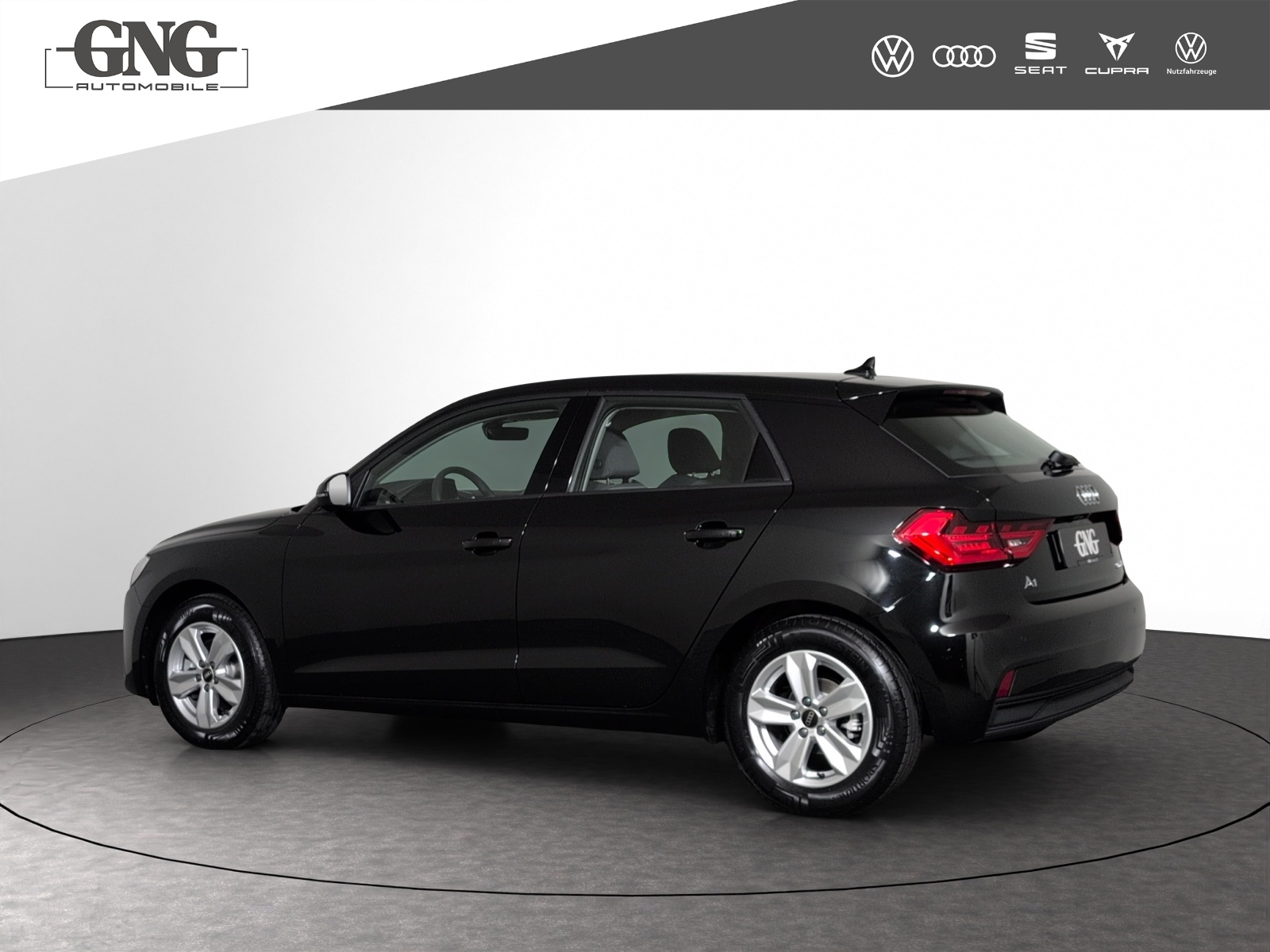 AUDI A1 Sportback 30 TFSI Attraction S-tronic-image-1