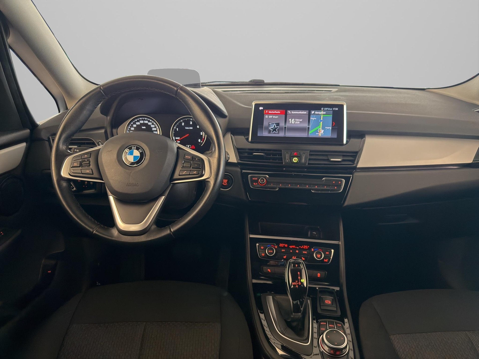 BMW 218d xDrive GranTourer 7-Plätzer-image-12
