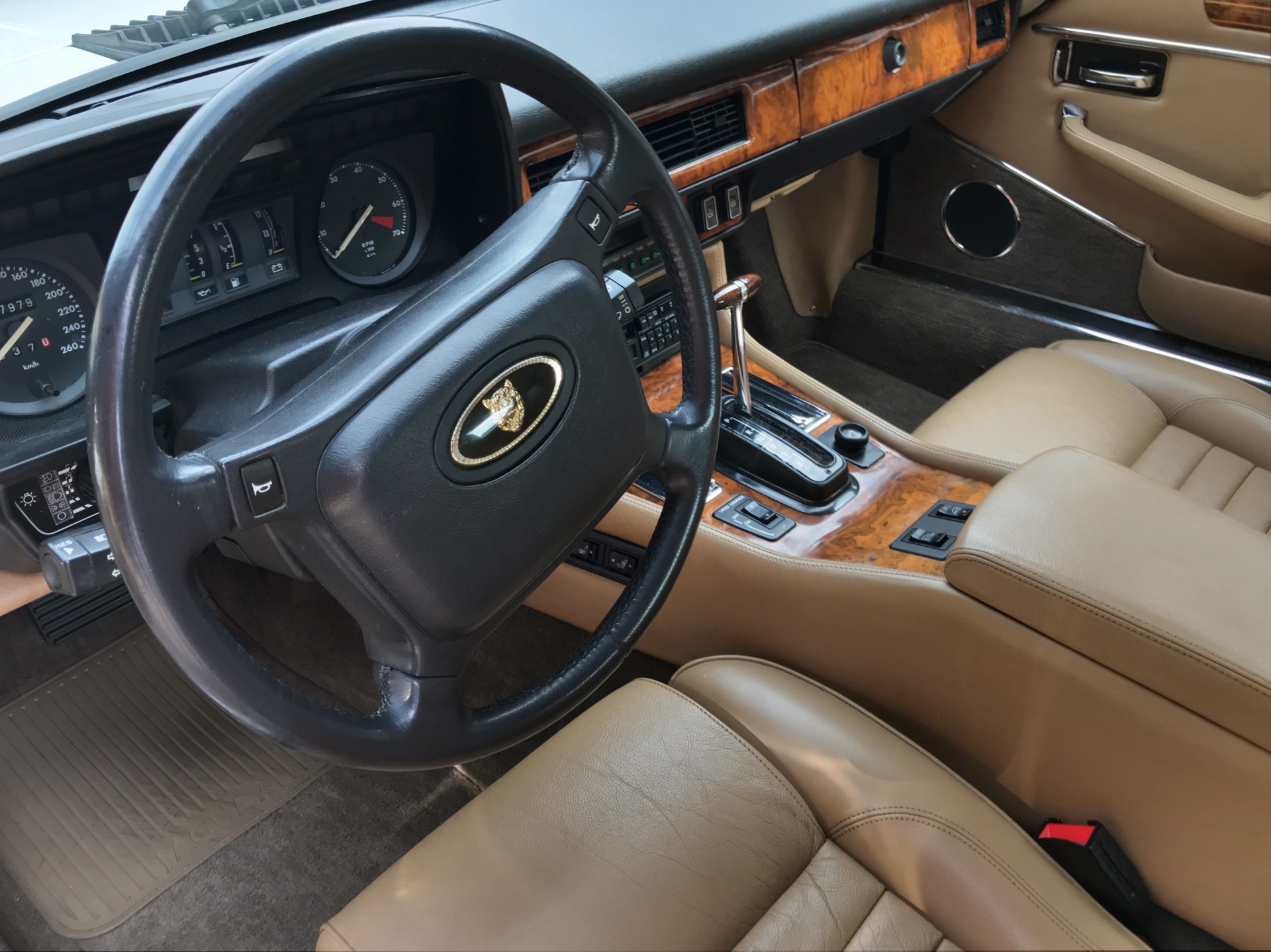 JAGUAR XJS 5.3 V12 ABS-image-11