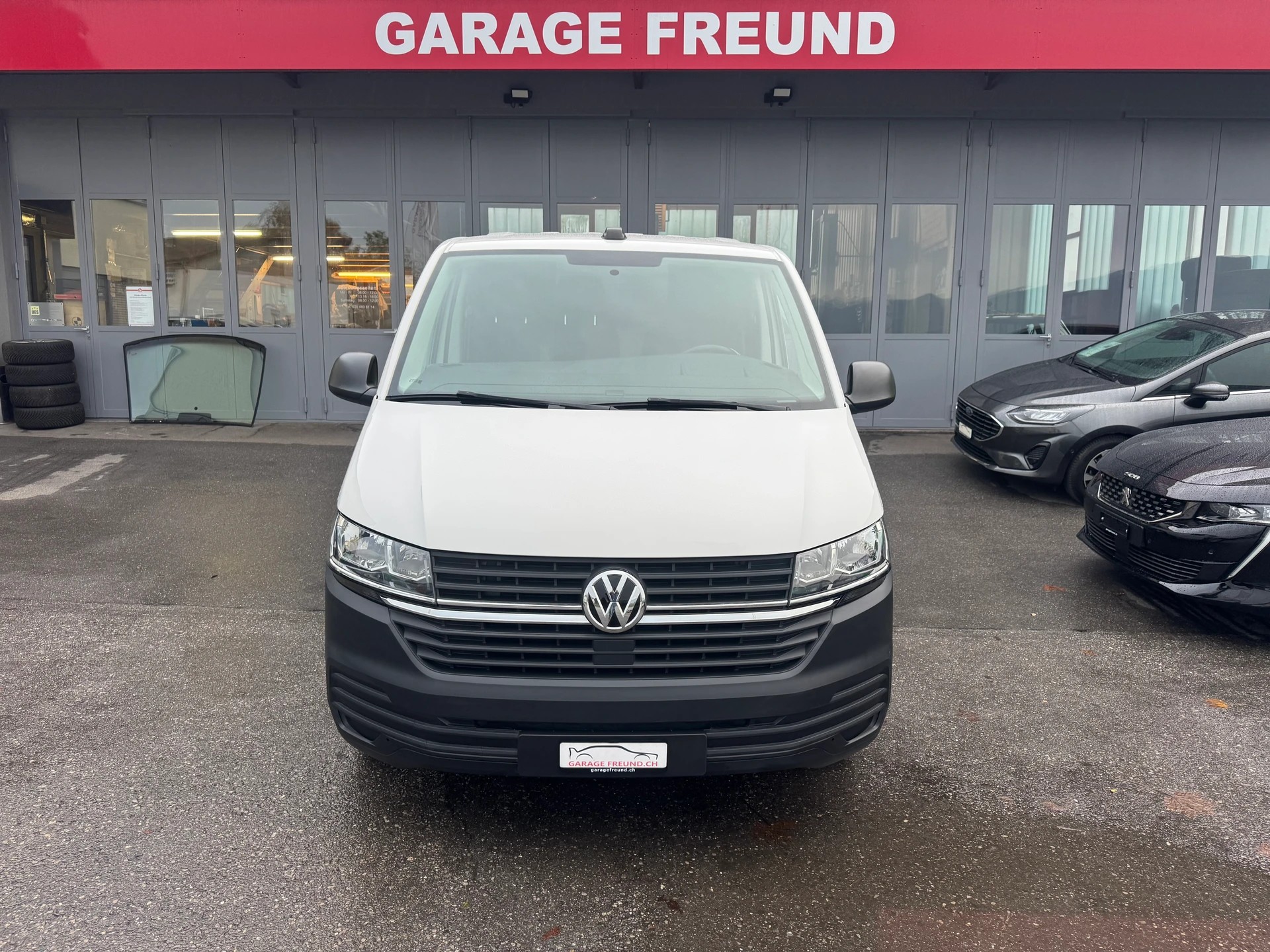 VW T6.1 2.0 TDI Transporter-image-6