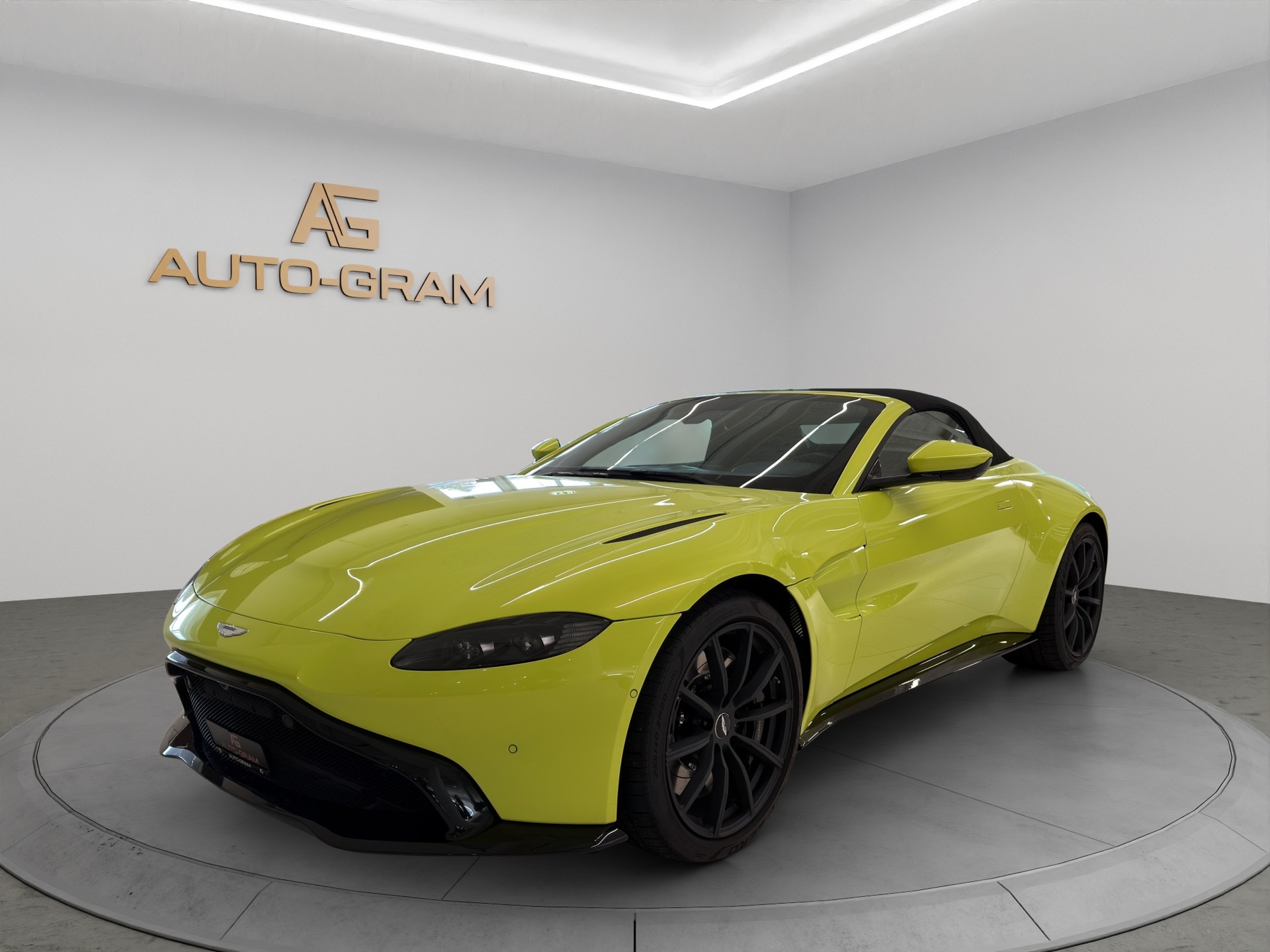 ASTON MARTIN V8 Vantage 4.0 Roadster-image-0