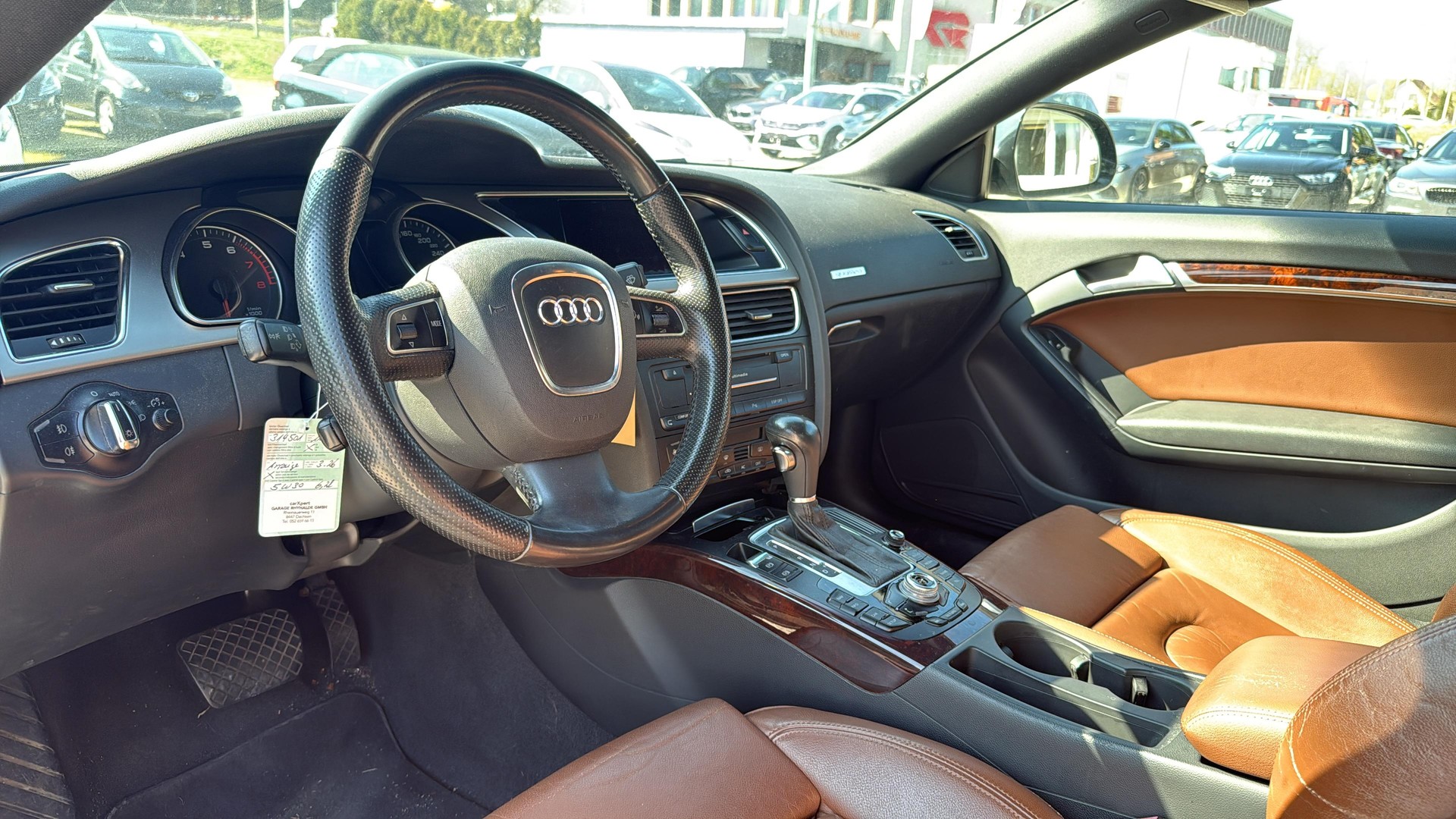 AUDI A5 Coupé 3.2 FSI quattro tiptronic-image-10