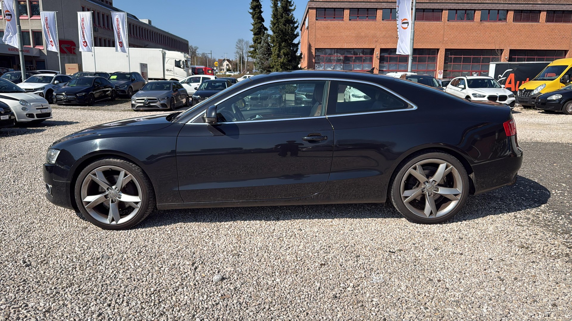 AUDI A5 Coupé 3.2 FSI quattro tiptronic-image-2
