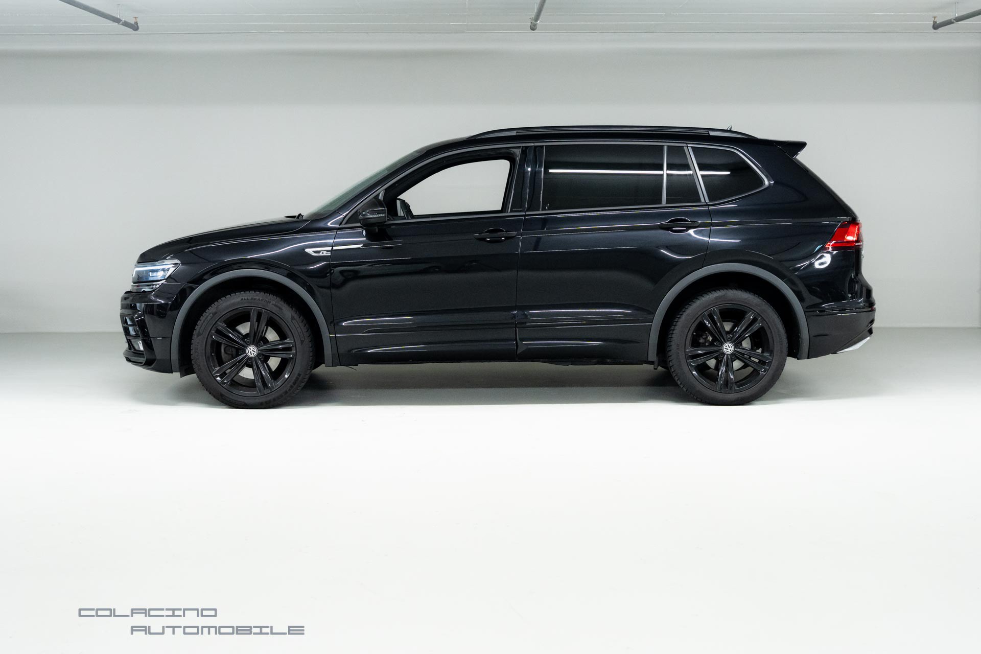 VW Tiguan Allspace 2.0 TDI SCR R-Line 4Motion DSG-image-6