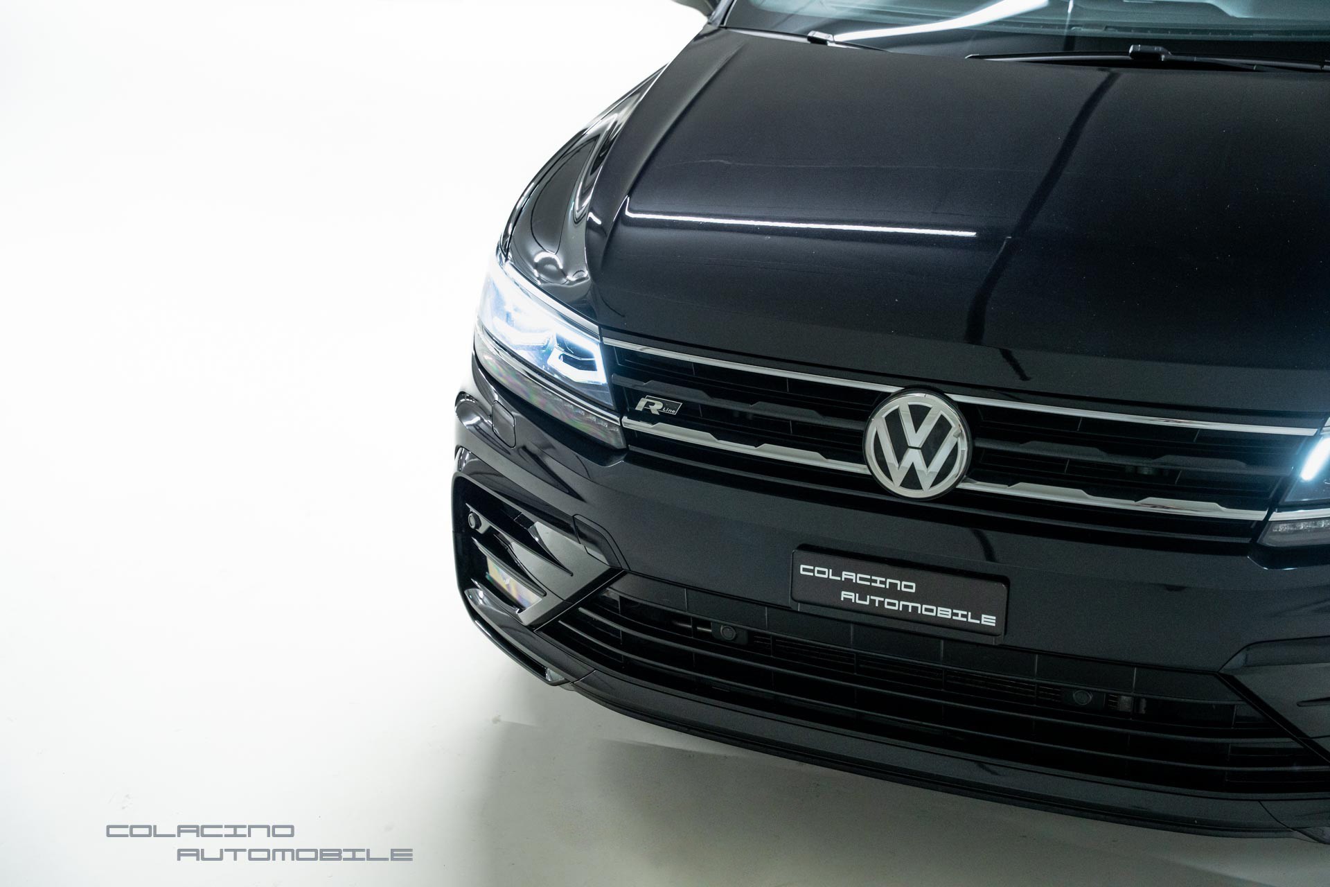 VW Tiguan Allspace 2.0 TDI SCR R-Line 4Motion DSG-image-9