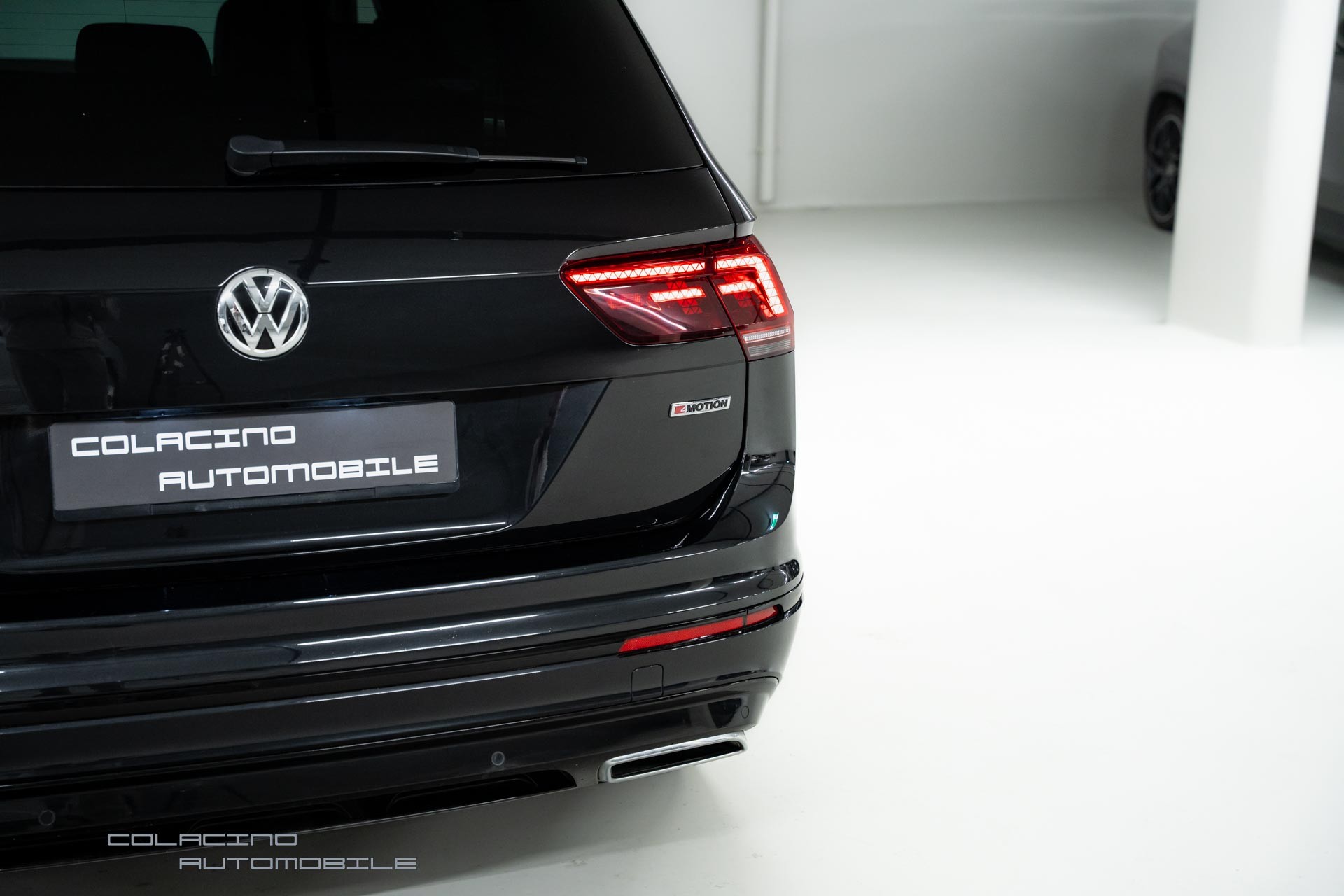 VW Tiguan Allspace 2.0 TDI SCR R-Line 4Motion DSG-image-7