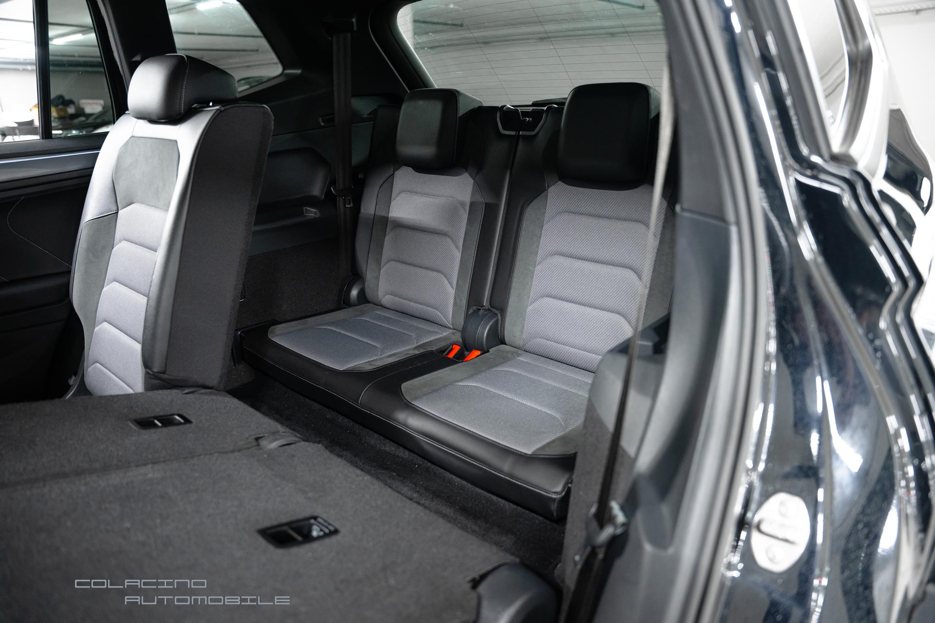 VW Tiguan Allspace 2.0 TDI SCR R-Line 4Motion DSG-image-18